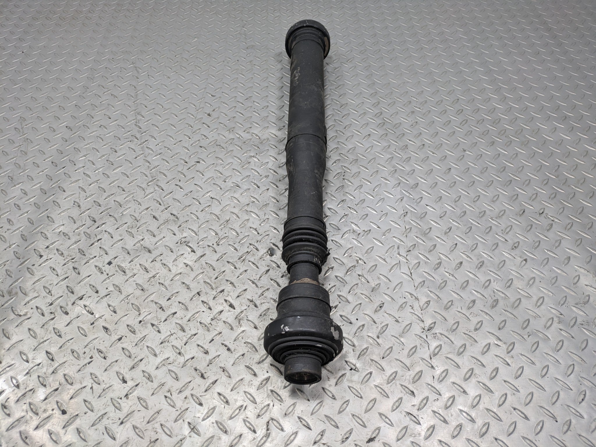 2011 - 2014 OEM PORSCHE CAYENNE FRONT DRIVE SHAFT CARDAN PROPELLER ASSEMBLY