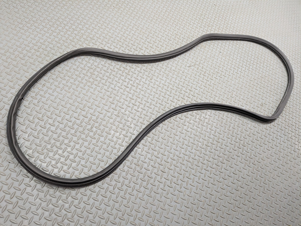 2011 - 2014 OEM PORSCHE CAYENNE FRONT LEFT DRIVER SIDE WEATHER STRIPPING RUBBER