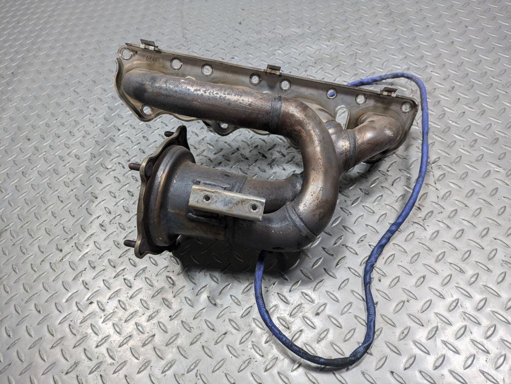 10 - 18 OEM PORSCHE CAYENNE WITHOUT TURBO FRONT RIGHT EXHAUST MANIFOLD HEADER