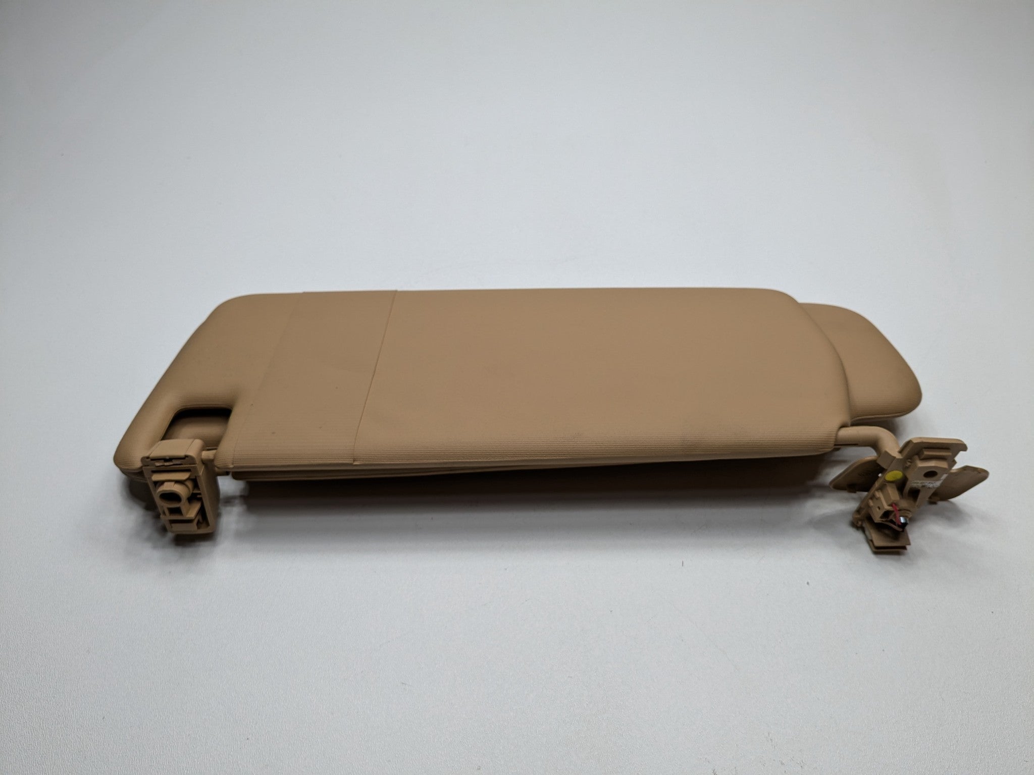 2011 - 2014 OEM PORSCHE CAYENNE FRONT RIGHT PASSENGER SIDE UPPER ROOF SUN VISOR
