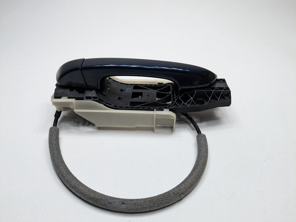 2011 - 2014 OEM PORSCHE CAYENNE FRONT RIGHT PASSENGER SIDE EXTERIOR DOOR HANDLE