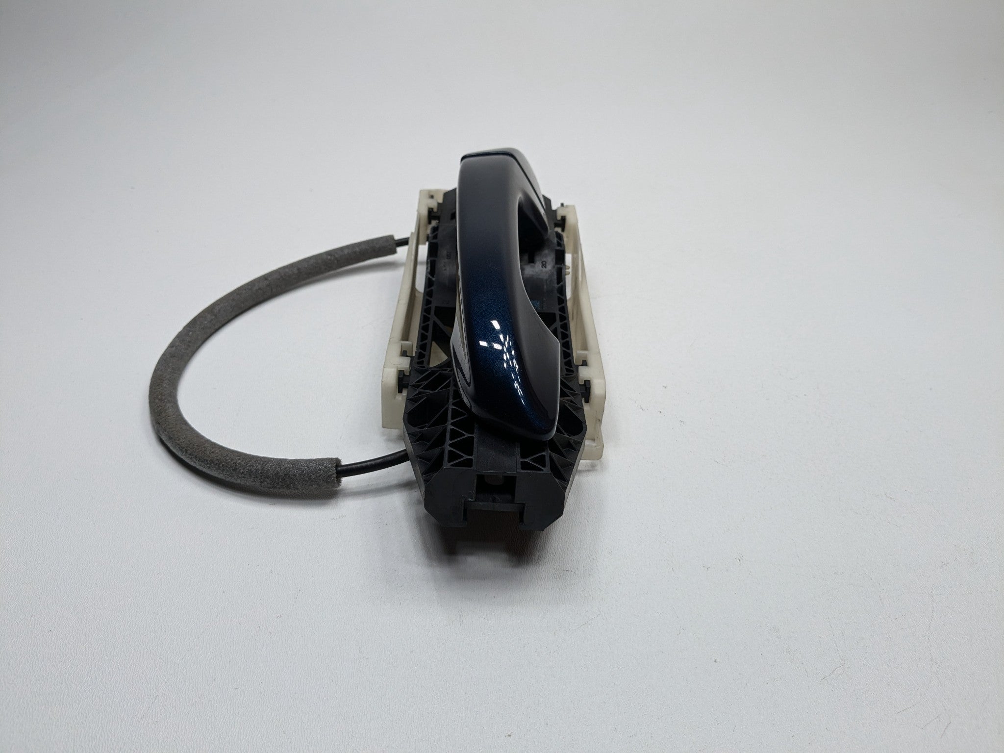 2011 - 2014 OEM PORSCHE CAYENNE FRONT RIGHT PASSENGER SIDE EXTERIOR DOOR HANDLE