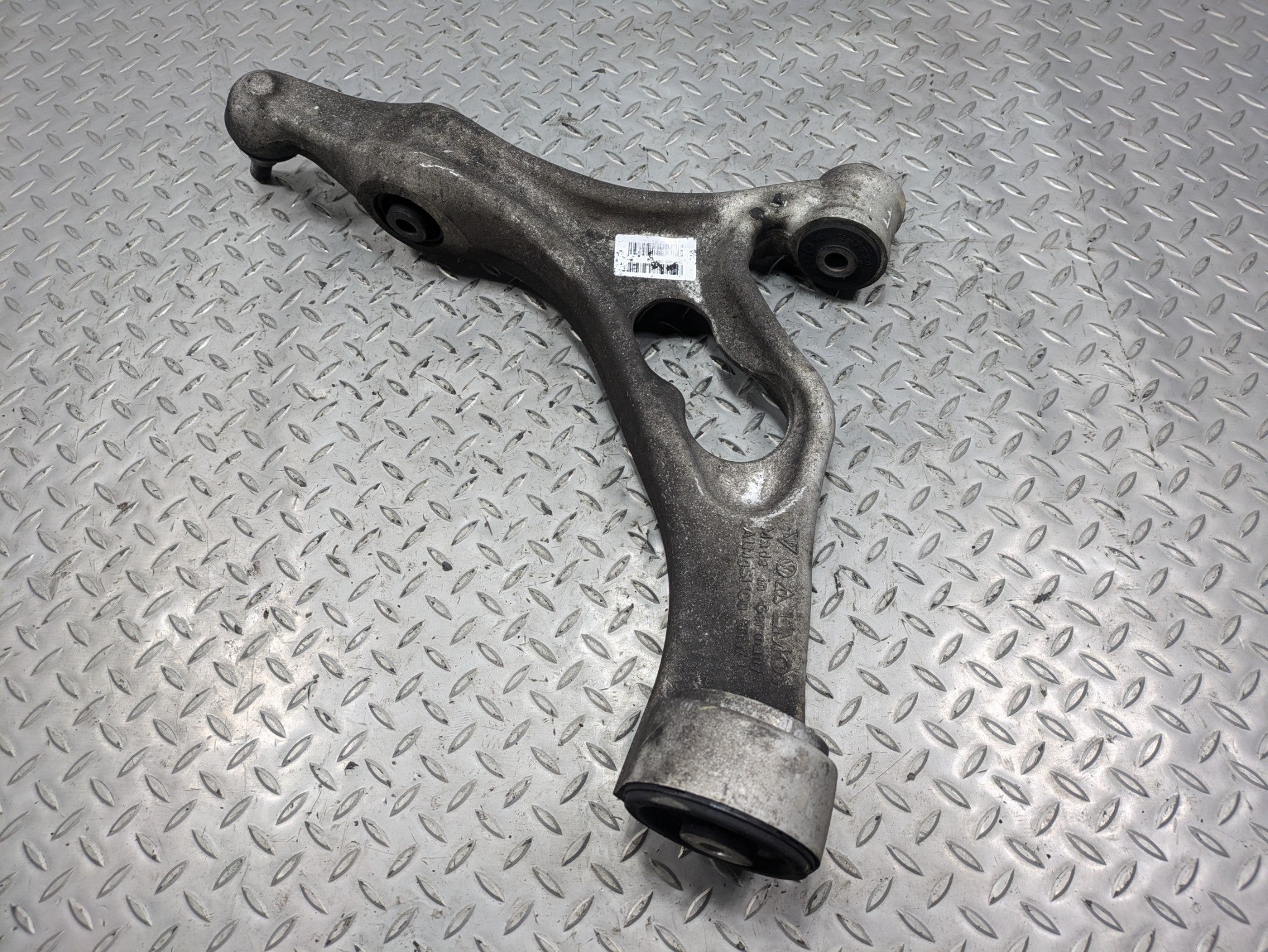 11 - 14 OEM PORSCHE CAYENNE FRONT LEFT DRIVER SIDE SUSPENSION LOWER CONTROL ARM