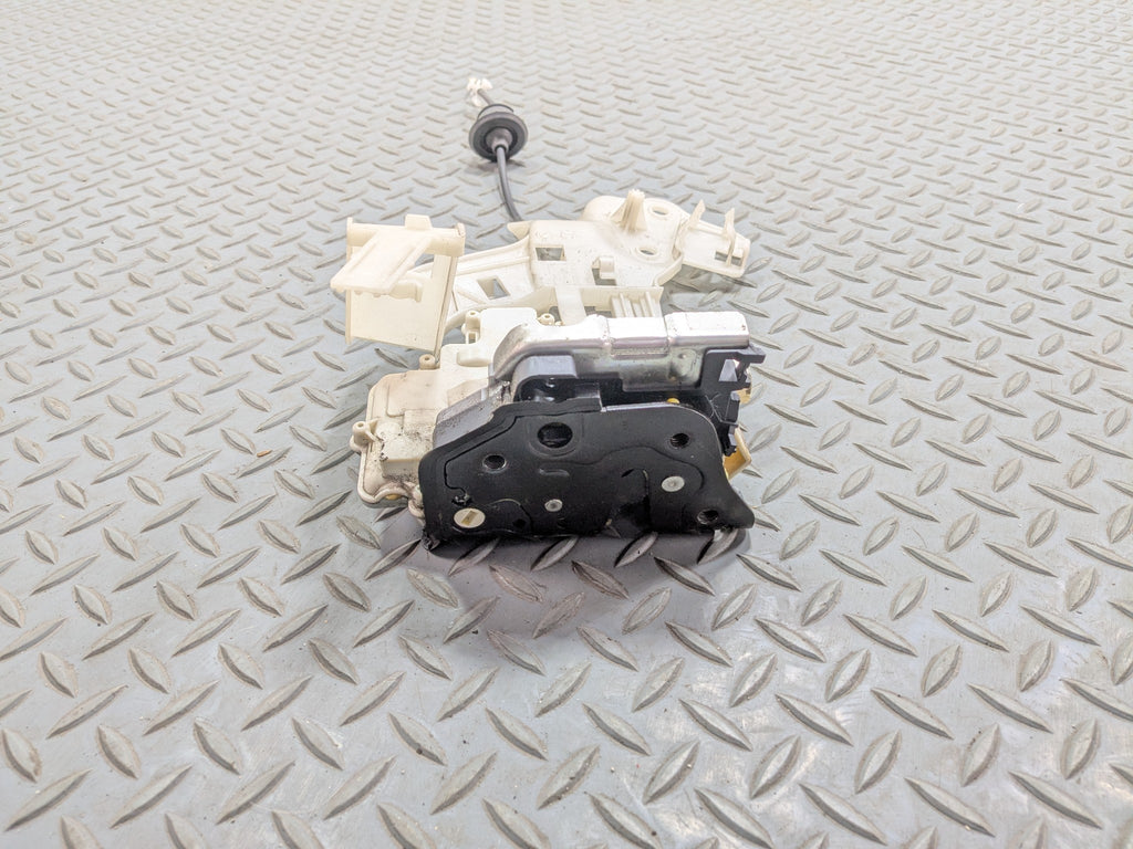 11 - 14 OEM PORSCHE CAYENNE REAR RIGHT PASSENGER SIDE DOOR LATCH LOCK ACTUATOR