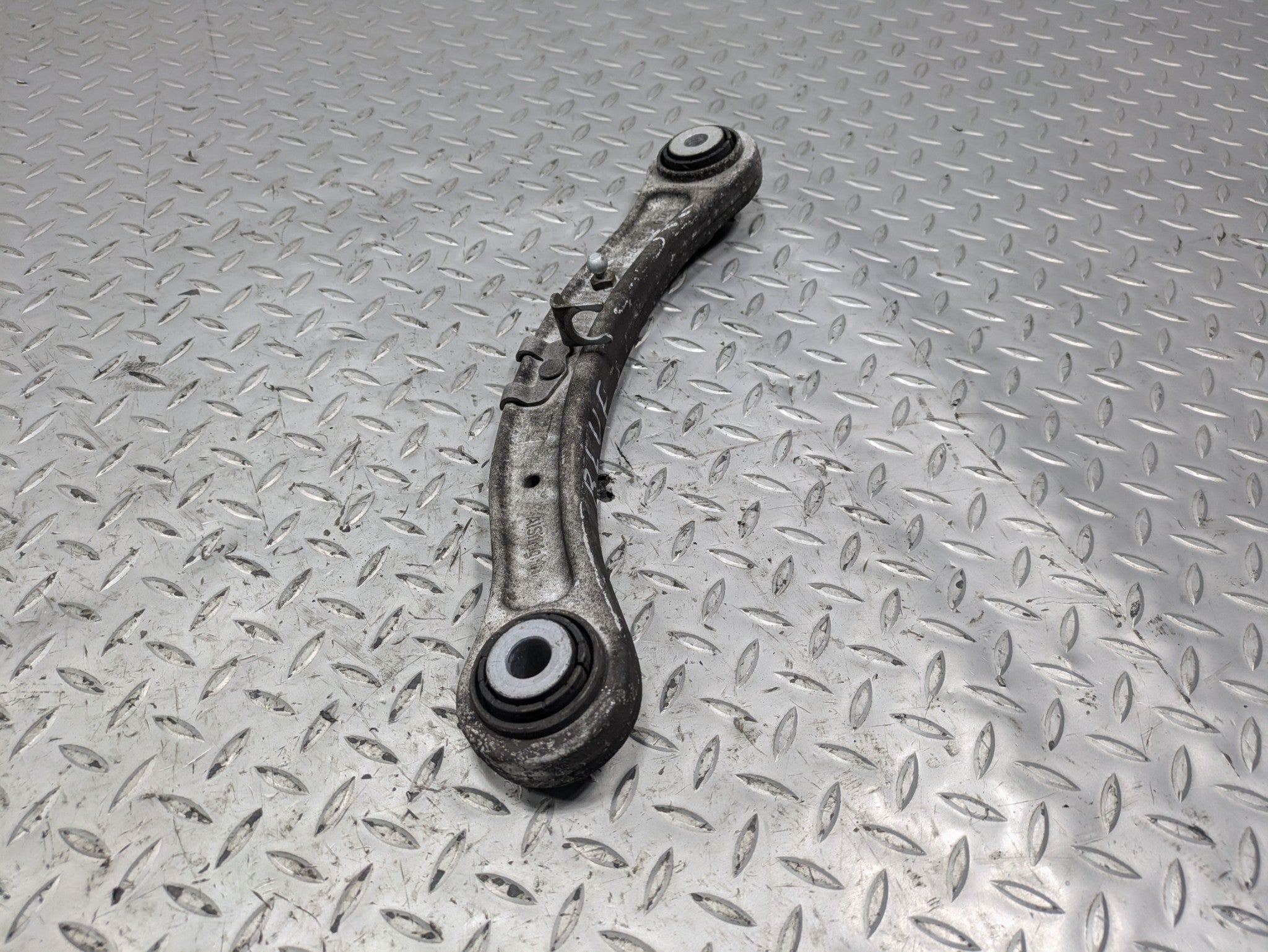 2011 - 2014 OEM PORSCHE CAYENNE REAR LEFT DRIVER SIDE UPPER FORWARD CONTROL ARM