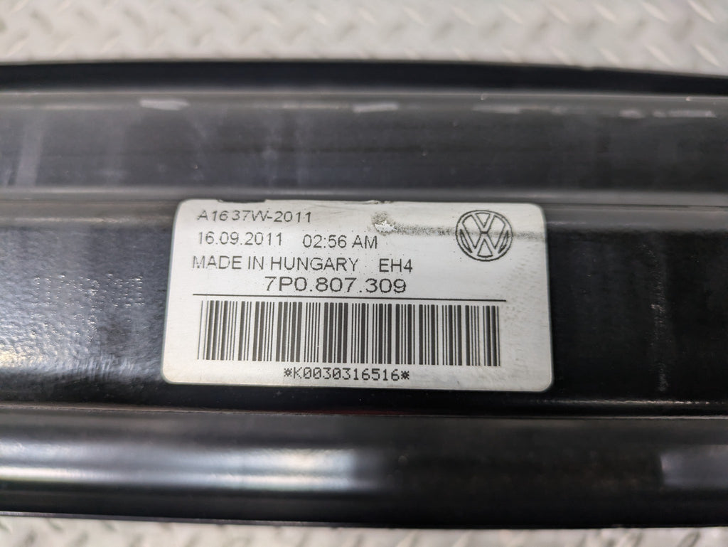 2011 - 2014 OEM PORSCHE CAYENNE REAR BUMPER IMPACT REINFORCEMENT BAR BLACK