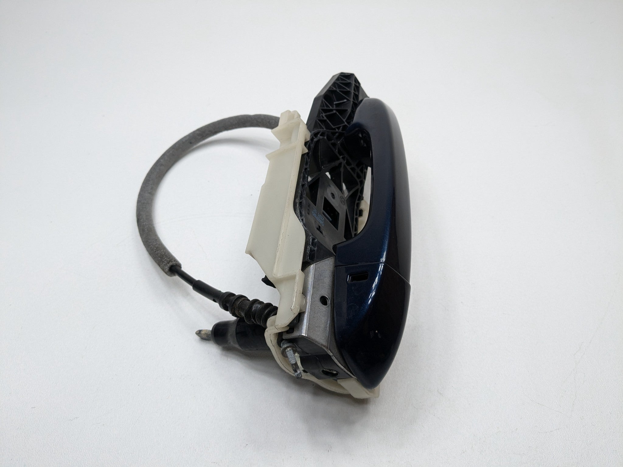 2011 - 2014 OEM PORSCHE CAYENNE FRONT LEFT DRIVER SIDE EXTERIOR DOOR HANDLE