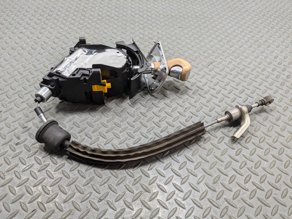 2011 - 2014 OEM PORSCHE CAYENNE AUTOMATIC TRANSMISSION GEAR FLOOR SHIFTER LEVER