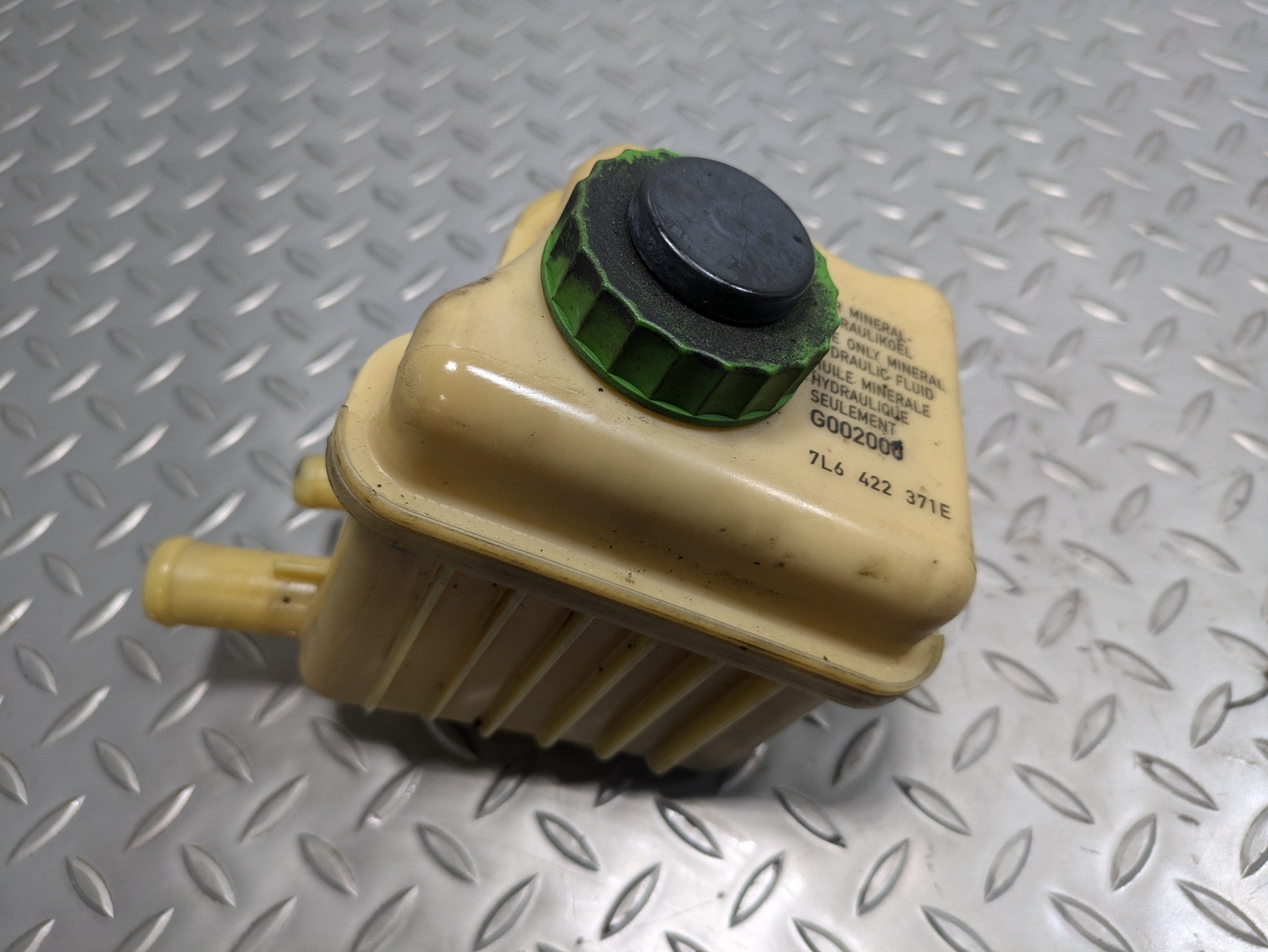 2011 - 2014 OEM PORSCHE CAYENNE POWER STEERING PUMP FLUID RESERVOIR TANK BOTTLE