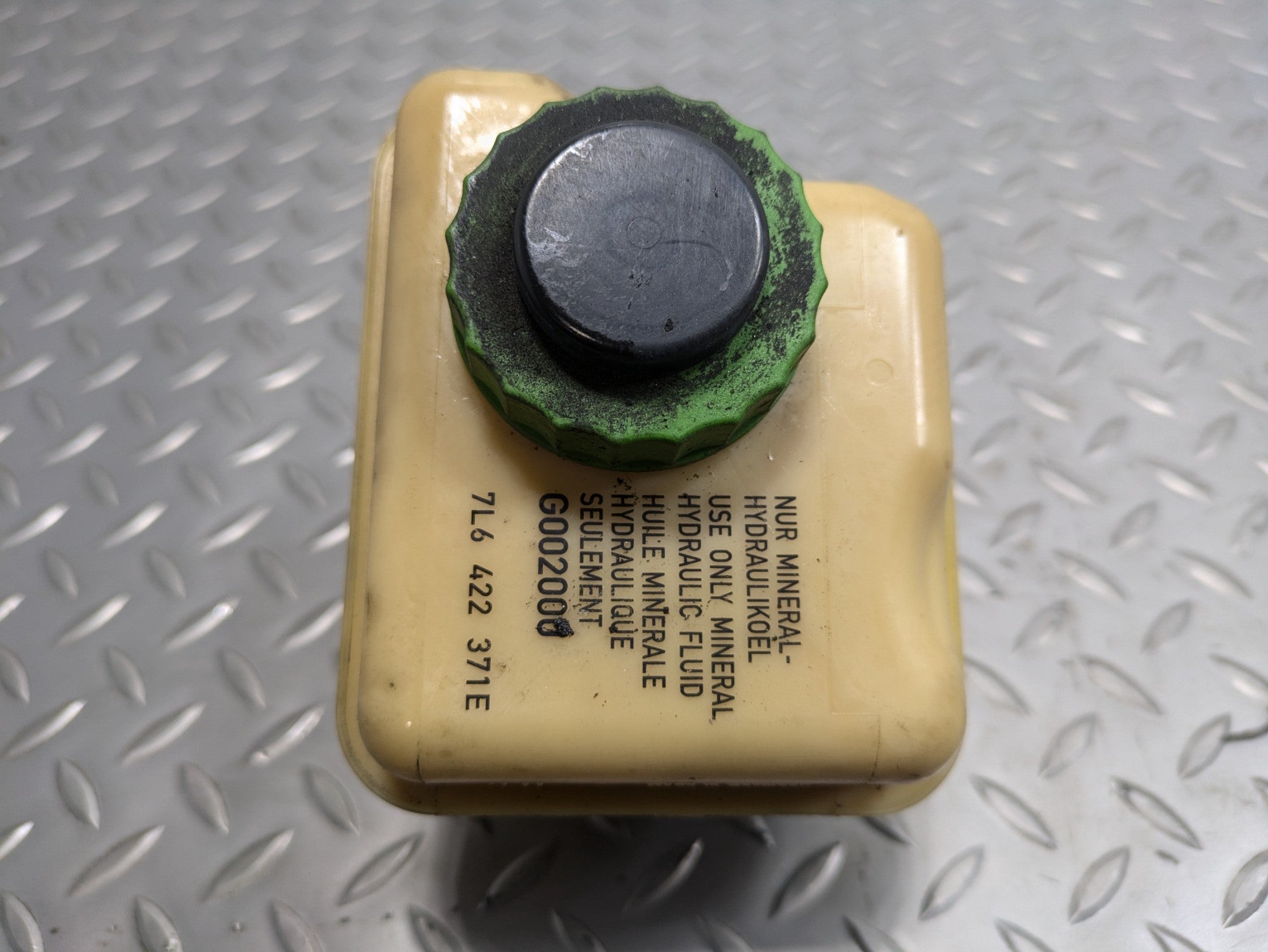 2011 - 2014 OEM PORSCHE CAYENNE POWER STEERING PUMP FLUID RESERVOIR TANK BOTTLE