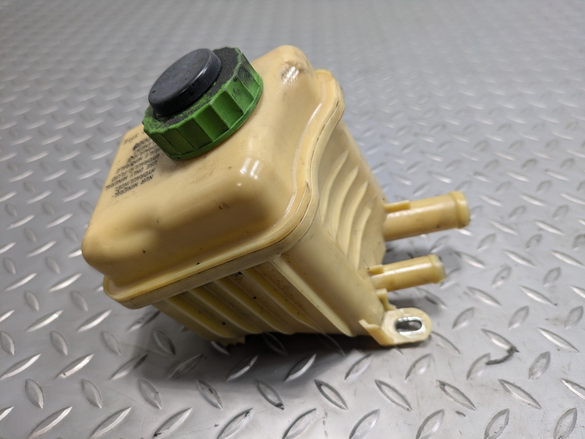 2011 - 2014 OEM PORSCHE CAYENNE POWER STEERING PUMP FLUID RESERVOIR TANK BOTTLE