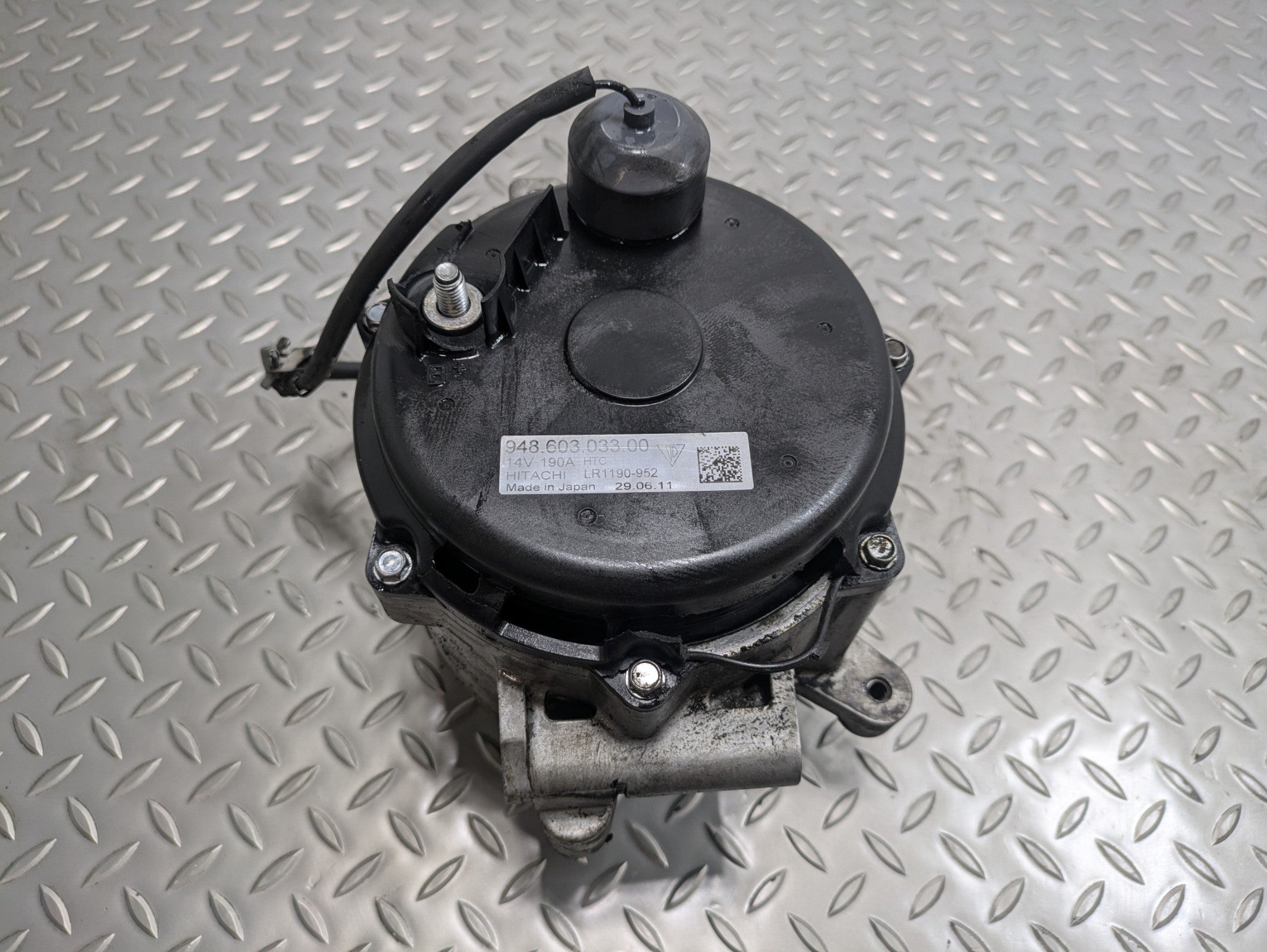 2011 - 2014 OEM PORSCHE CAYENNE 4.8L POWER GENERATOR ENGINE MOTOR ALTERNATOR
