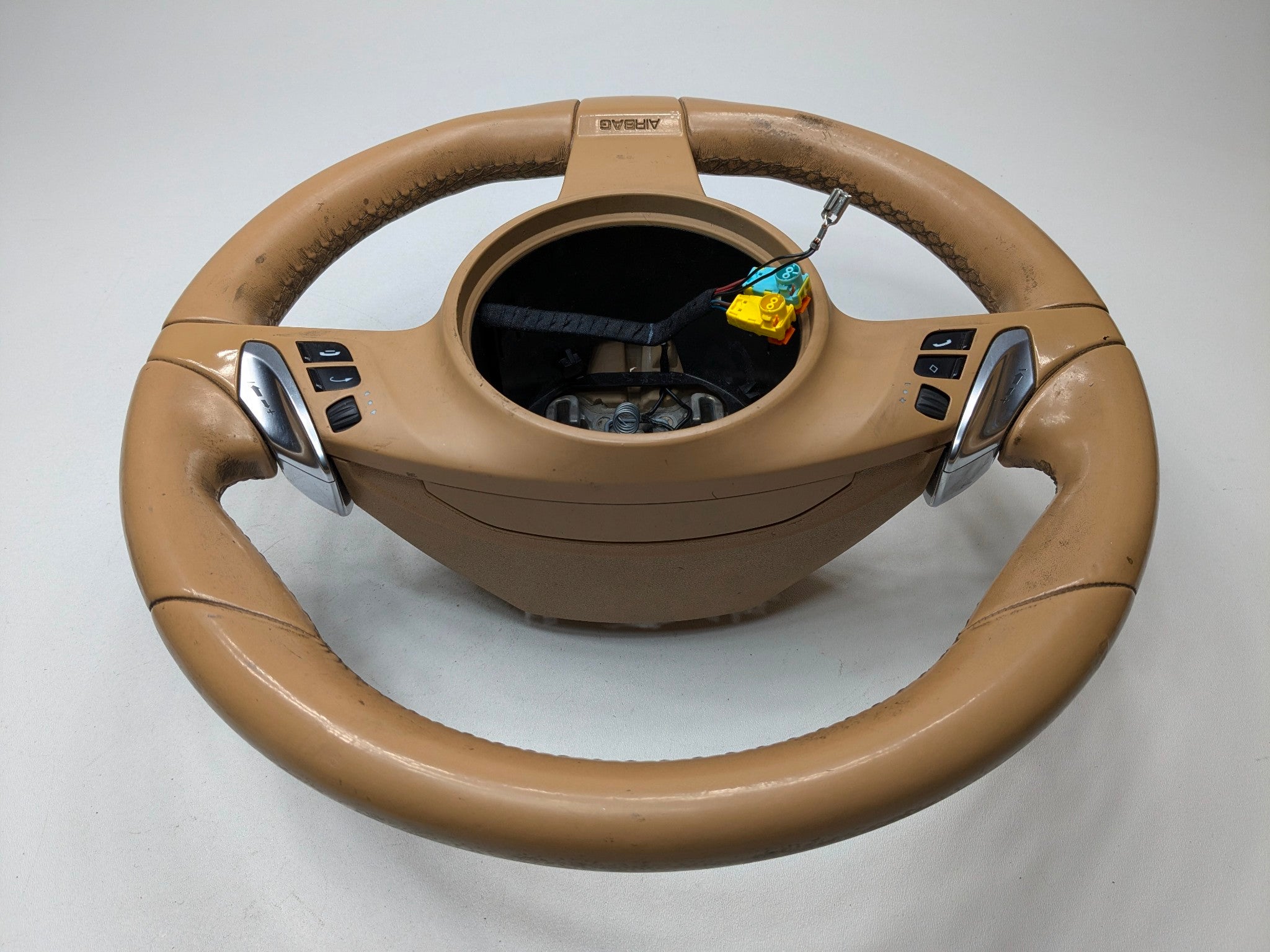 2011 - 2014 OEM PORSCHE CAYENNE STEERING WHEEL WITH CONTROL SWITCH BUTTON BEIGE