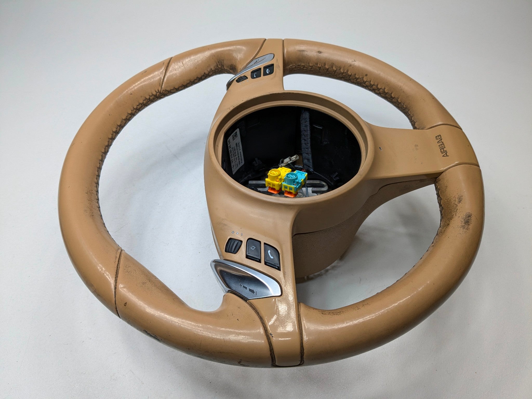 2011 - 2014 OEM PORSCHE CAYENNE STEERING WHEEL WITH CONTROL SWITCH BUTTON BEIGE