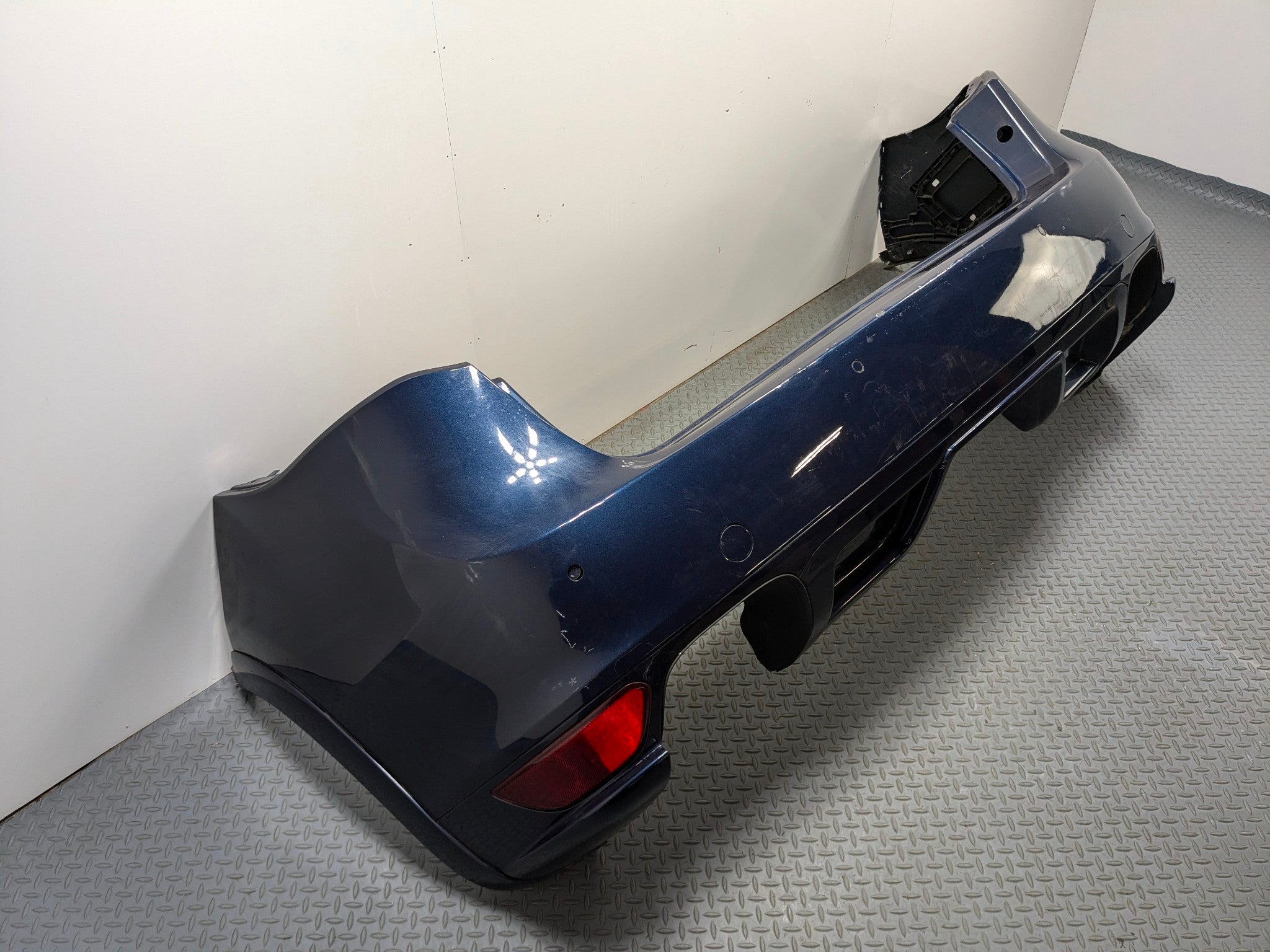2011 - 2014 OEM PORSCHE CAYENNE REAR BUMPER COVER PANEL ASSEMBLY DARK BLUE