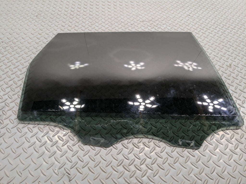 11 - 14 OEM PORSCHE CAYENNE REAR RIGHT SIDE DOOR WINDOW GLASS WITH PRIVACY TINT