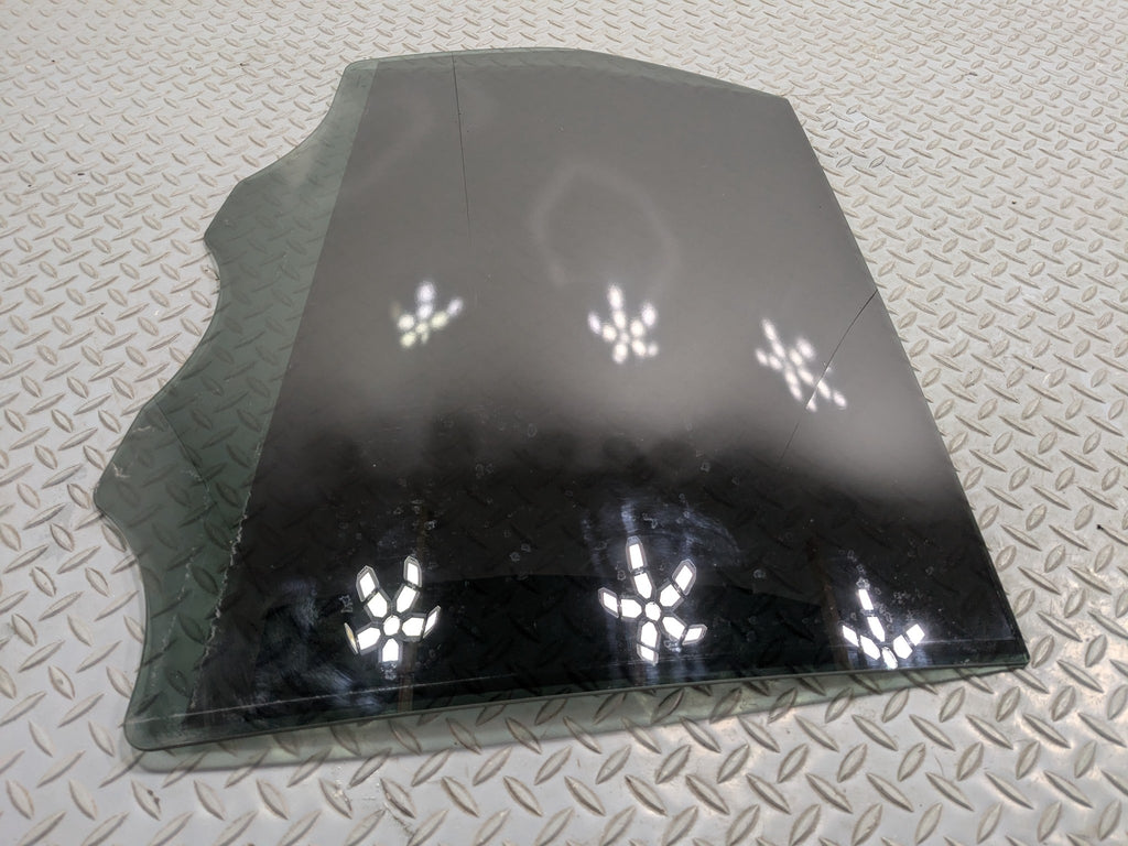 11 - 14 OEM PORSCHE CAYENNE REAR RIGHT SIDE DOOR WINDOW GLASS WITH PRIVACY TINT
