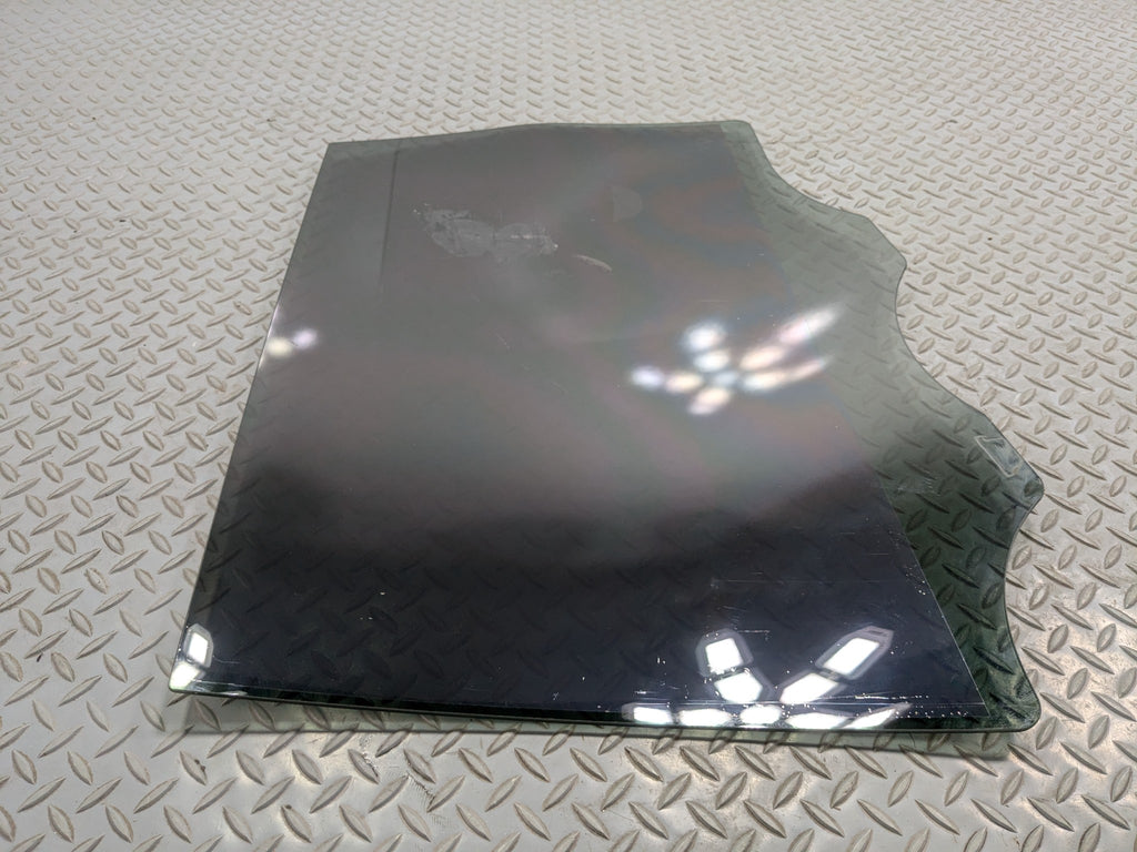 11 - 14 OEM PORSCHE CAYENNE REAR RIGHT SIDE DOOR WINDOW GLASS WITH PRIVACY TINT