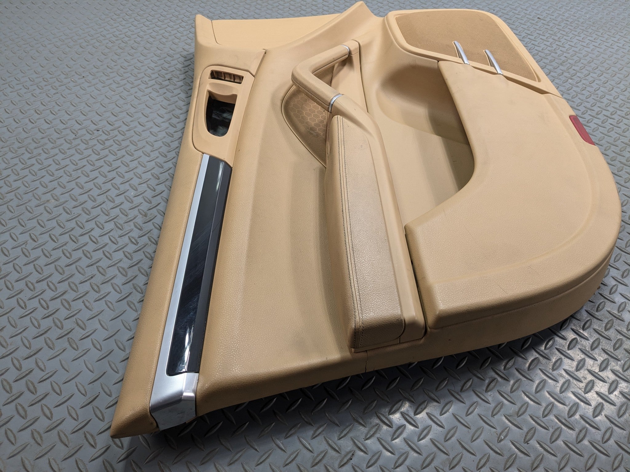 2011 - 2014 OEM PORSCHE CAYENNE FRONT LEFT DRIVER SIDE INTERIOR DOOR TRIM PANEL