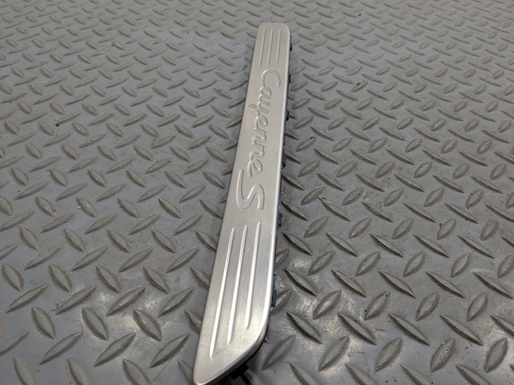 2011 - 2014 OEM PORSCHE CAYENNE FRONT LEFT DRIVER SIDE DOOR SILL PLATE TRIM