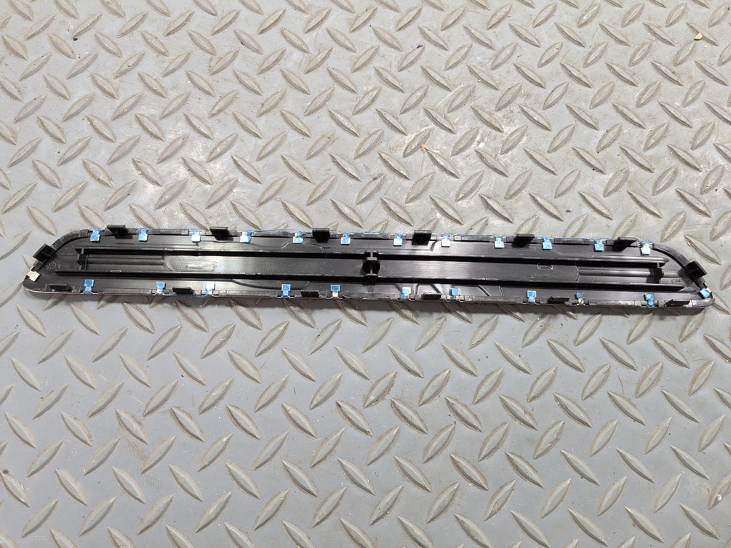 2011 - 2014 OEM PORSCHE CAYENNE FRONT RIGHT PASSENGER SIDE DOOR SILL PLATE TRIM