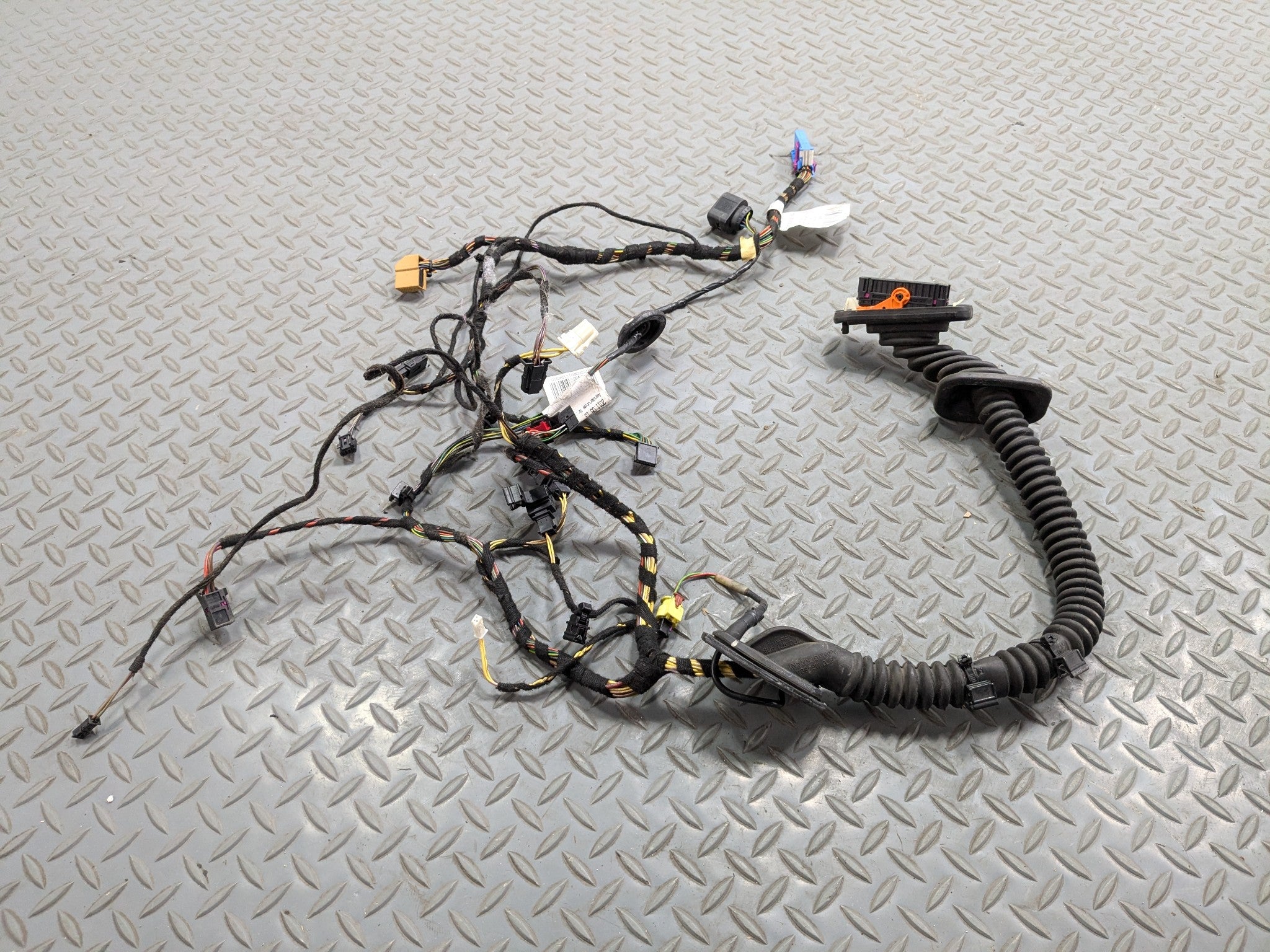 2011 - 2014 OEM PORSCHE CAYENNE FRONT LEFT DRIVER SIDE DOOR WIRE HARNESS