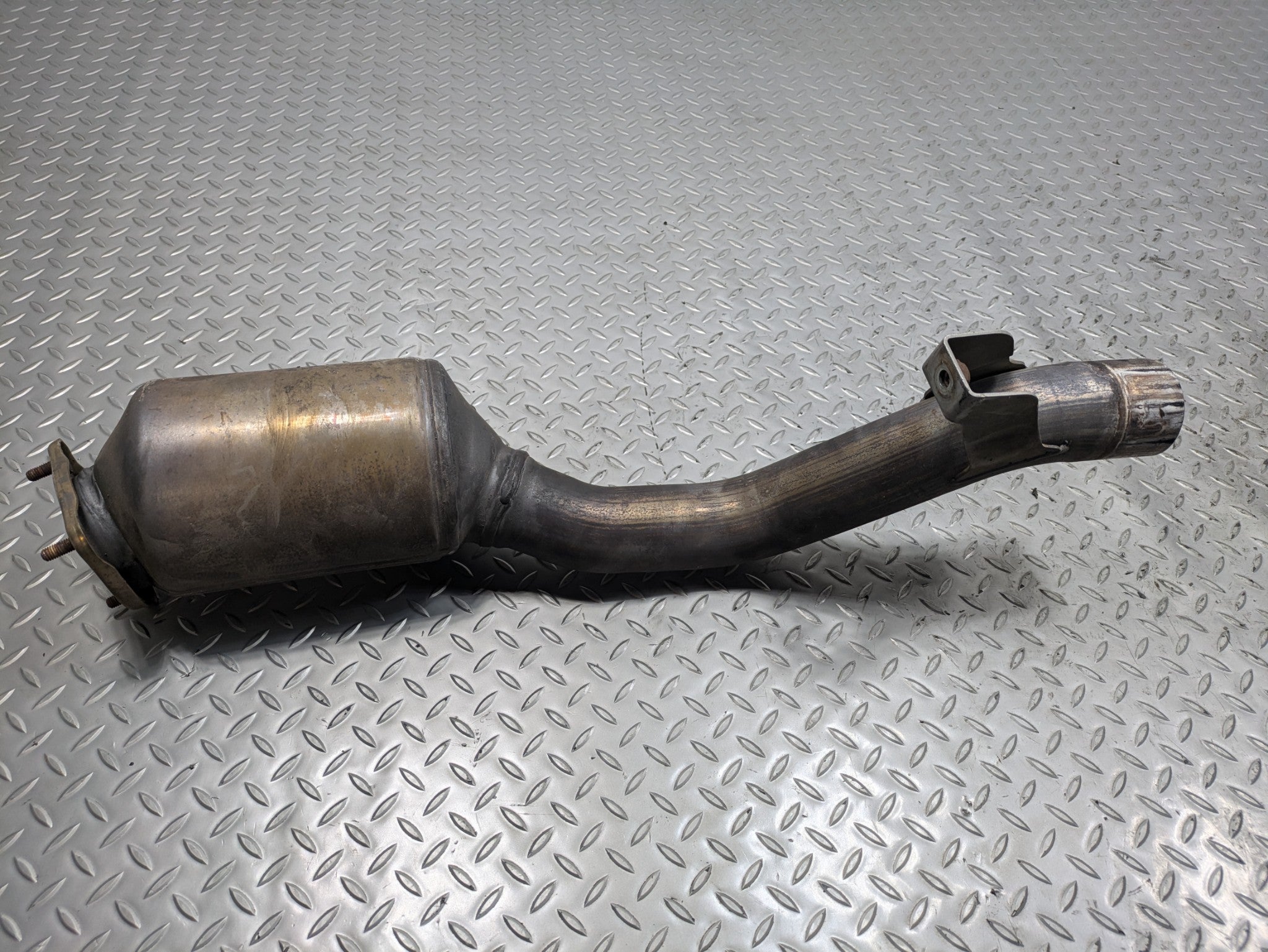 2011 - 2014 OEM PORSCHE CAYENNE LEFT DRIVER SIDE EXHAUST DOWNPIPE