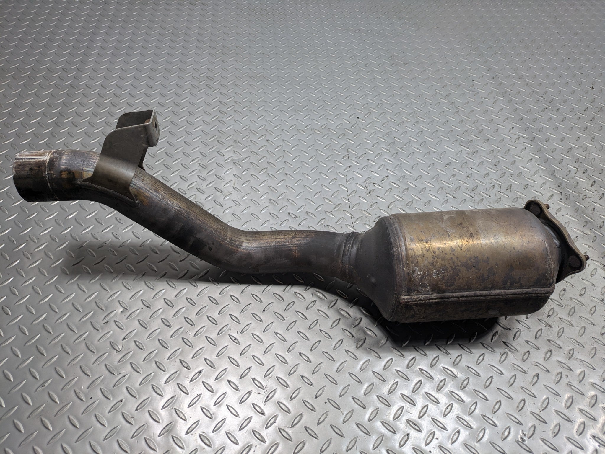 2011 - 2014 OEM PORSCHE CAYENNE LEFT DRIVER SIDE EXHAUST DOWNPIPE