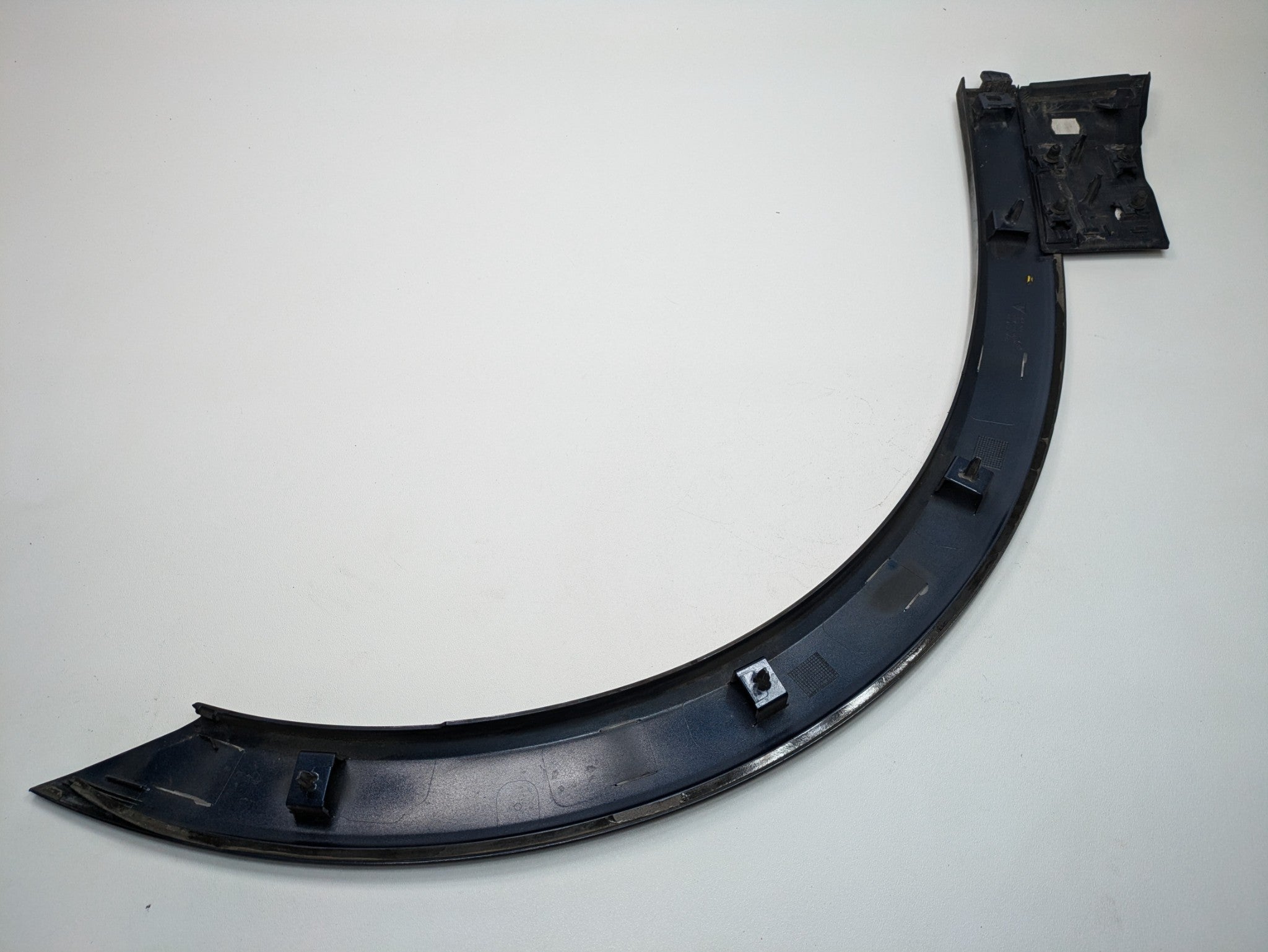 2011 - 2014 OEM PORSCHE CAYENNE FRONT LEFT SIDE WHEEL ARCH FLARE DARK BLUE