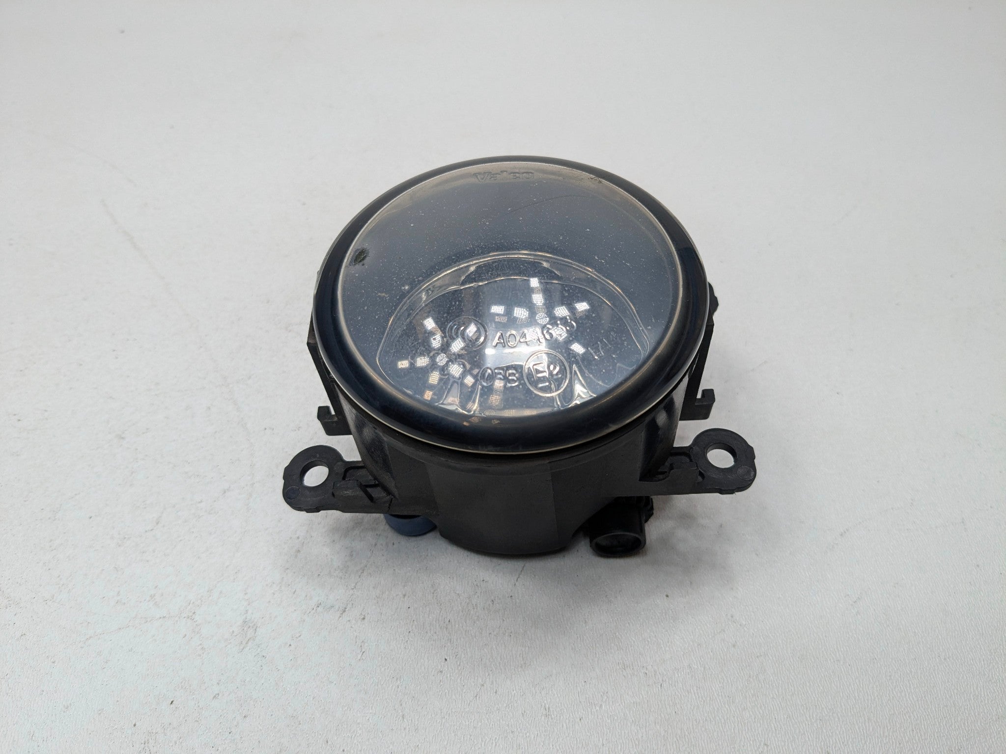 2011 - 2014 OEM PORSCHE CAYENNE FRONT LEFT DRIVER SIDE FOG LIGHT ASSEMBLY