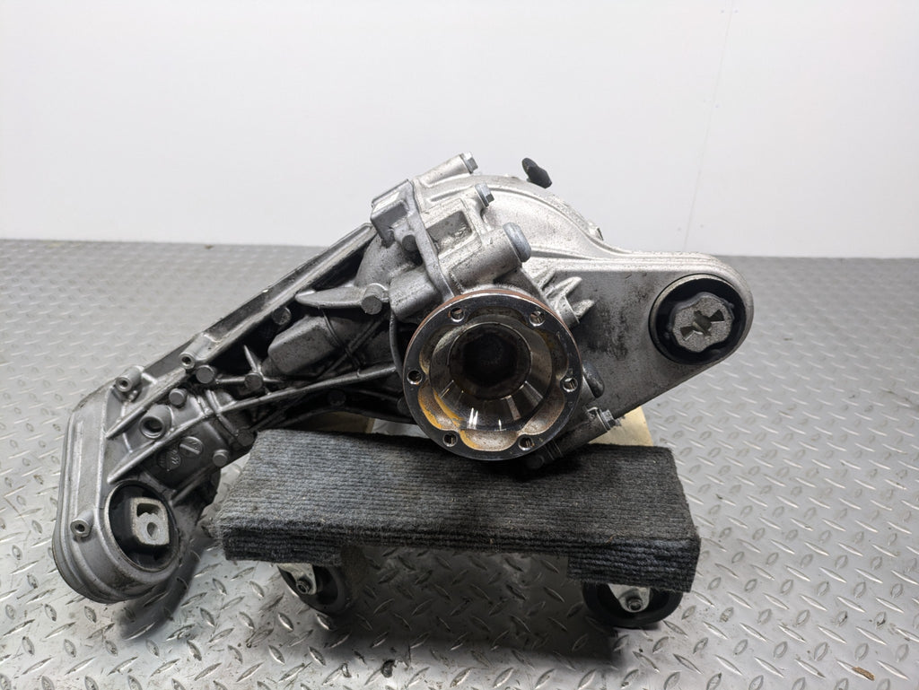 2011 - 2014 OEM PORSCHE CAYENNE FRONT DIFFERENTIAL AXLE CARRIER ASSEMBLY 4.8L