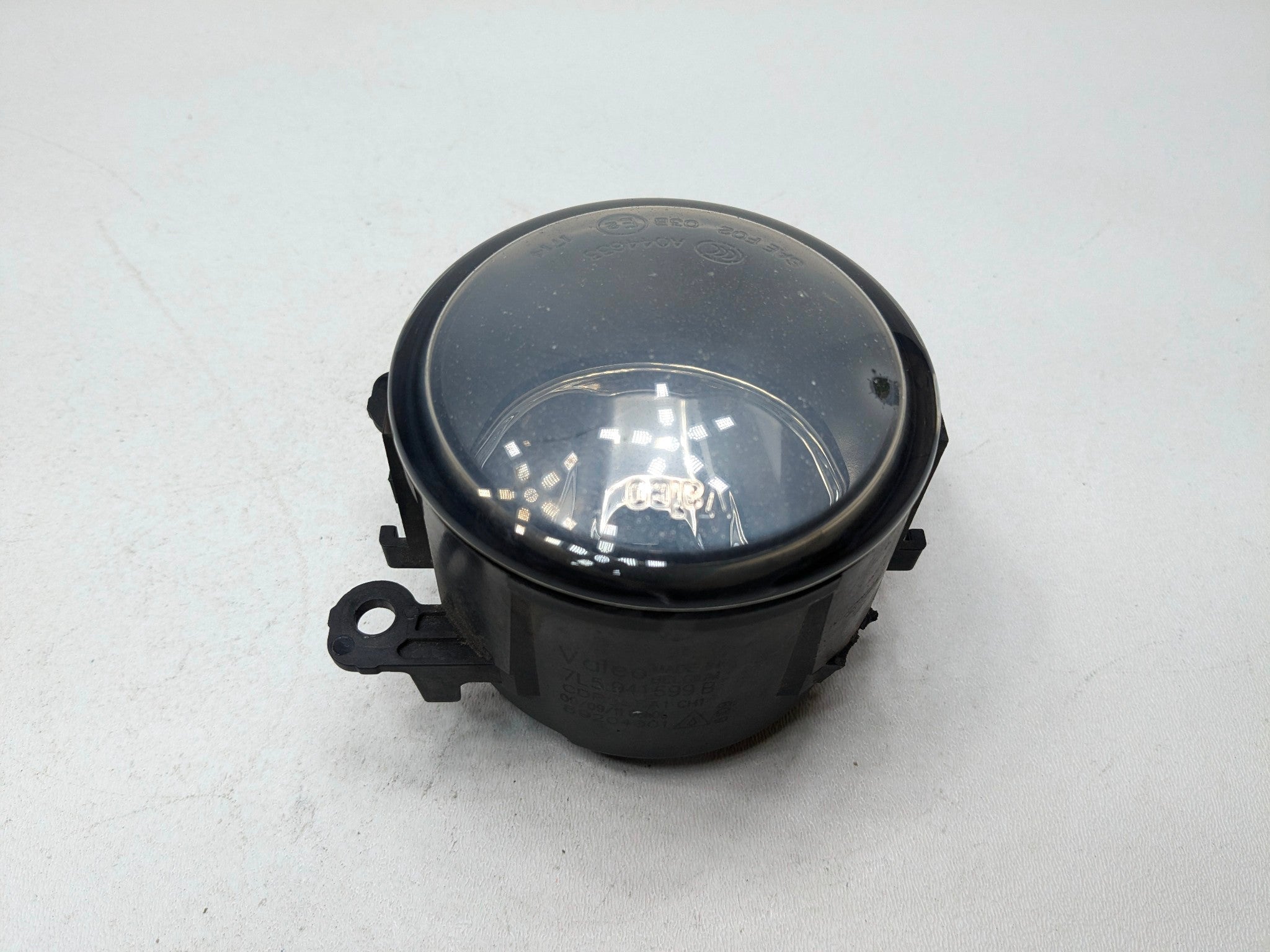 2011 - 2014 OEM PORSCHE CAYENNE FRONT LEFT DRIVER SIDE FOG LIGHT ASSEMBLY