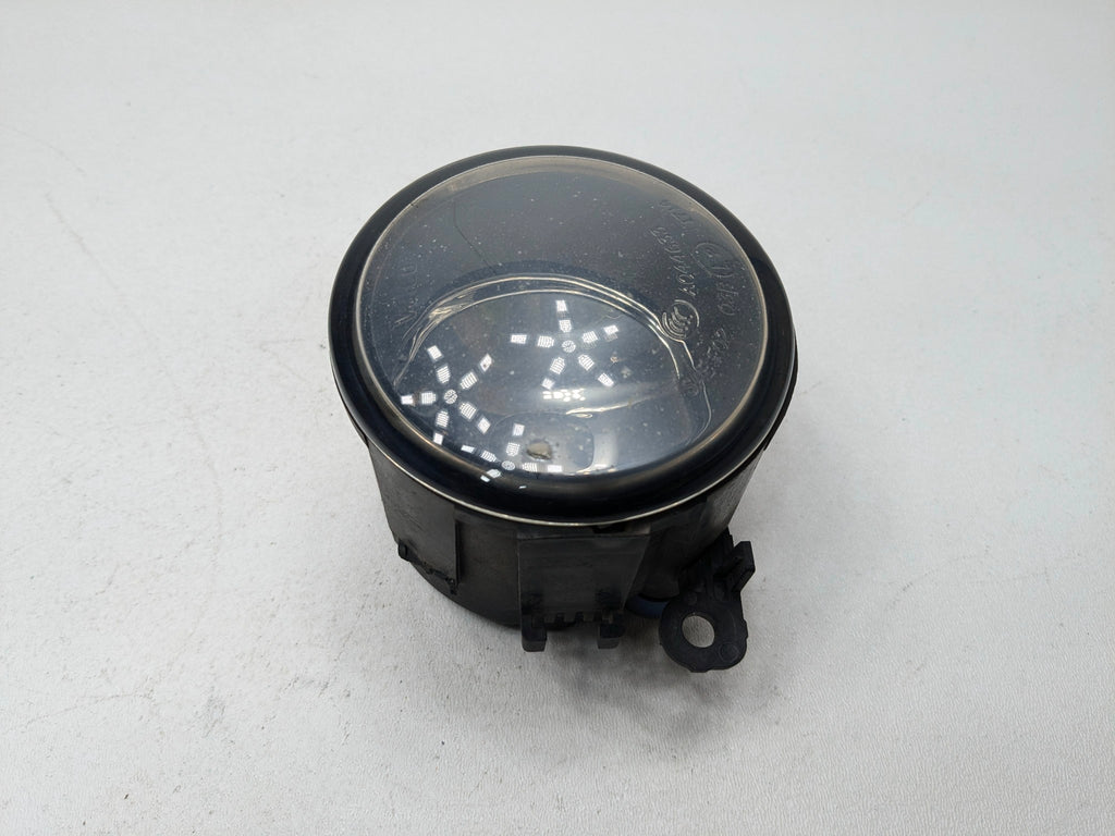 2011 - 2014 OEM PORSCHE CAYENNE FRONT LEFT DRIVER SIDE FOG LIGHT ASSEMBLY