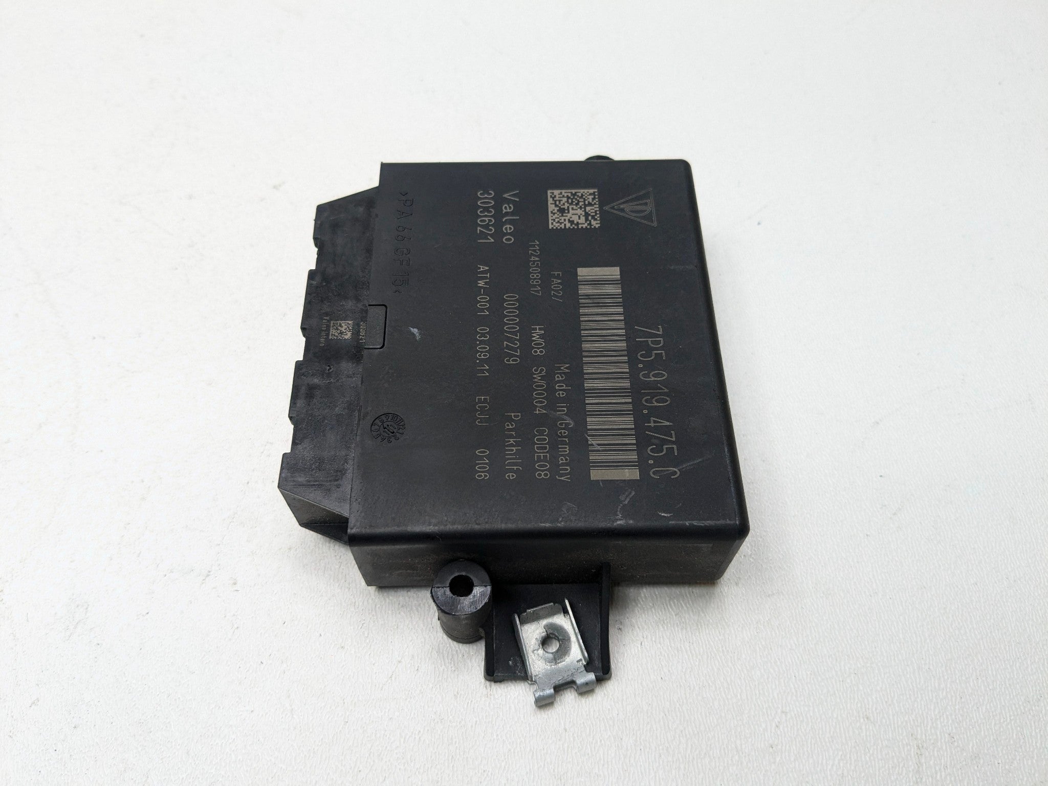 2011 - 2014 OEM PORSCHE CAYENNE PARK ASSIST CONTROL MODULE UNIT