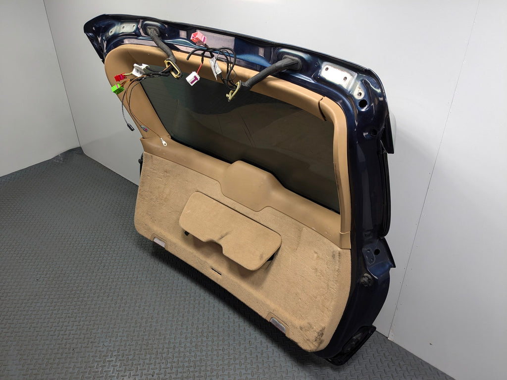 2011 - 2014 OEM PORSCHE CAYENNE TAILGATE SHELL PANEL WITH GLASS ASSEMBLY