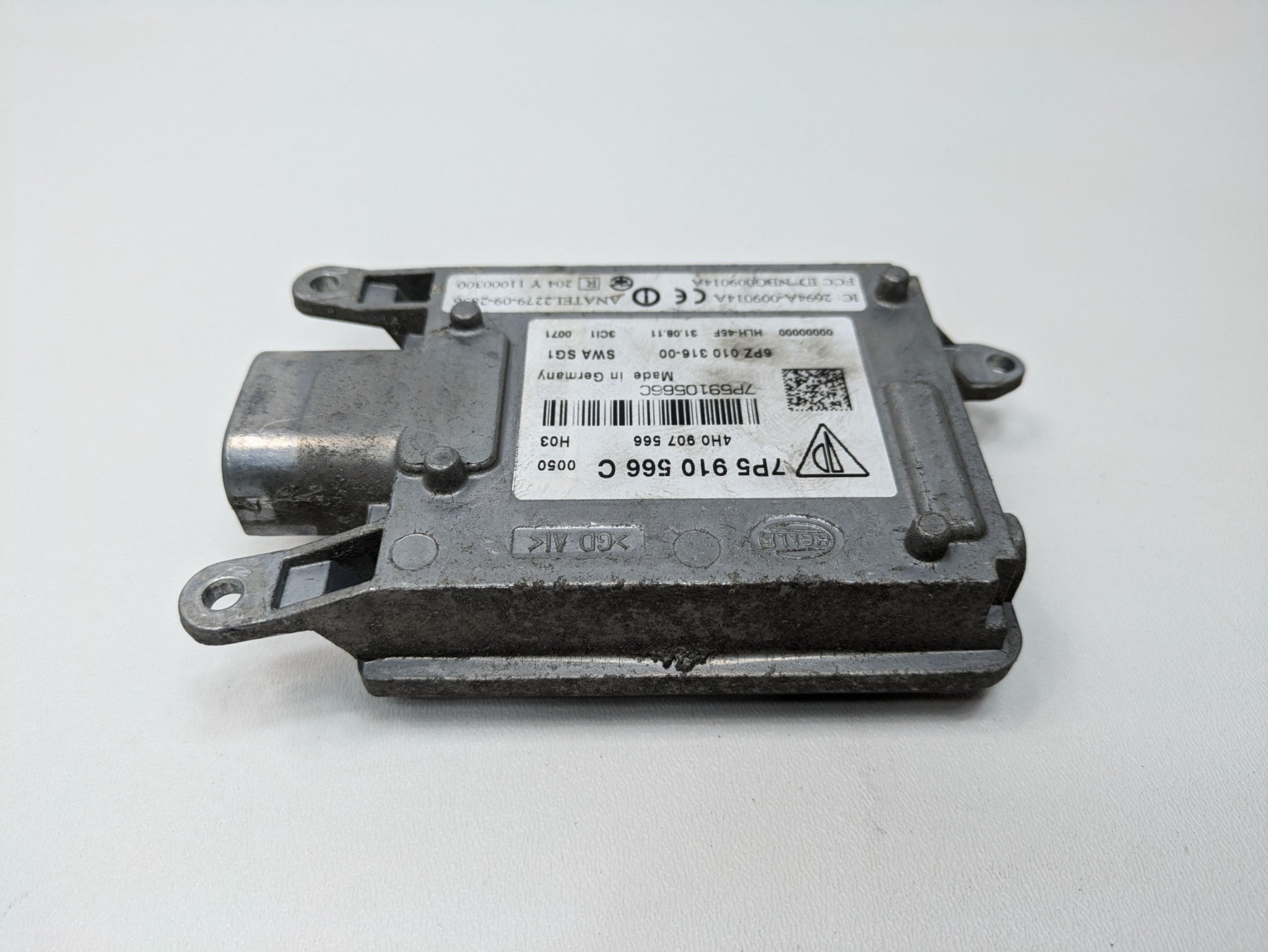 2011 - 2014 OEM PORSCHE CAYENNE REAR LEFT DRIVE ASSIST BLIND SPOT ALERT SENSOR