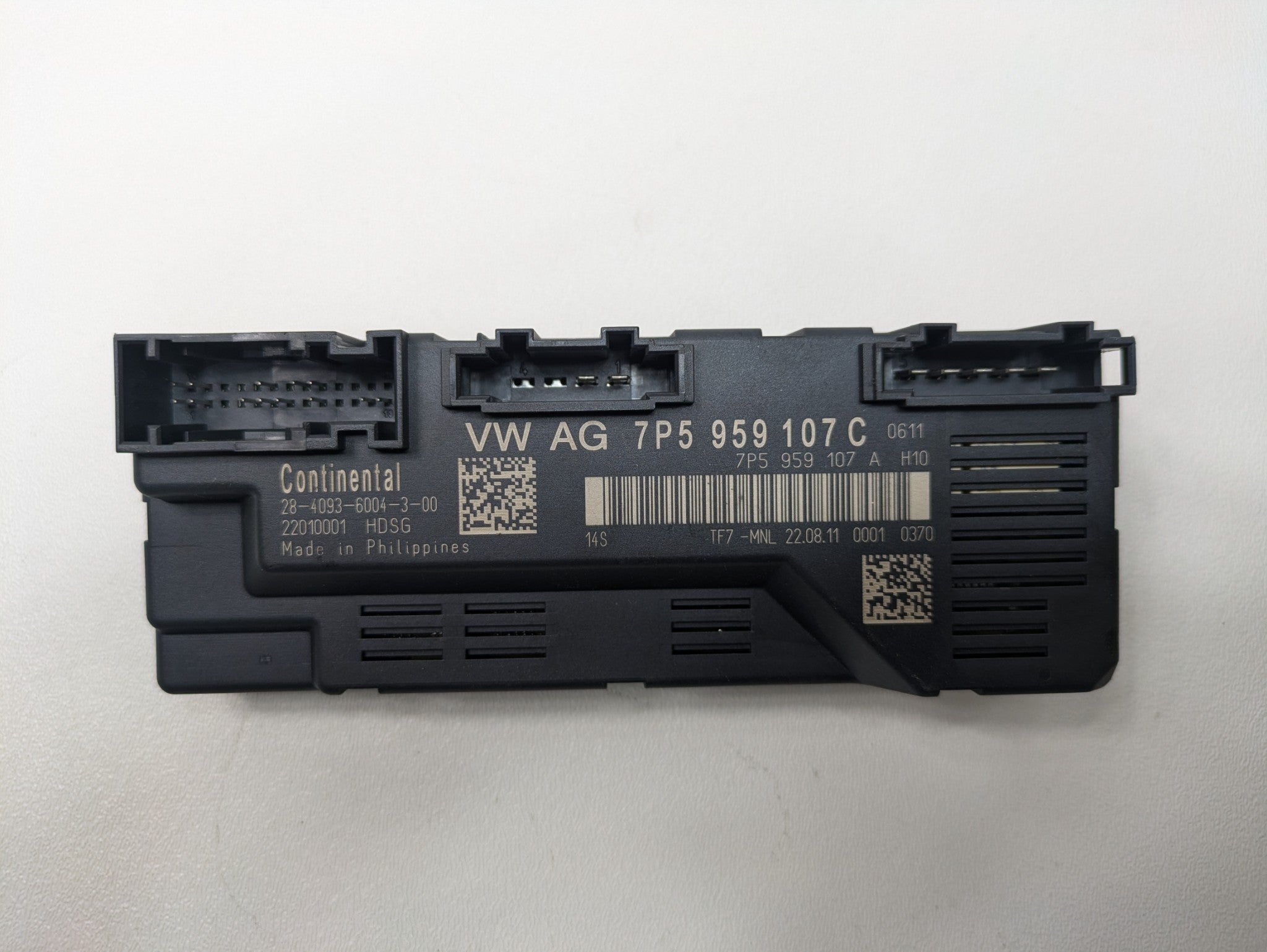 2011 - 2014 OEM PORSCHE CAYENNE REAR TRUNK LID LIFTGATE CONTROL MODULE UNIT