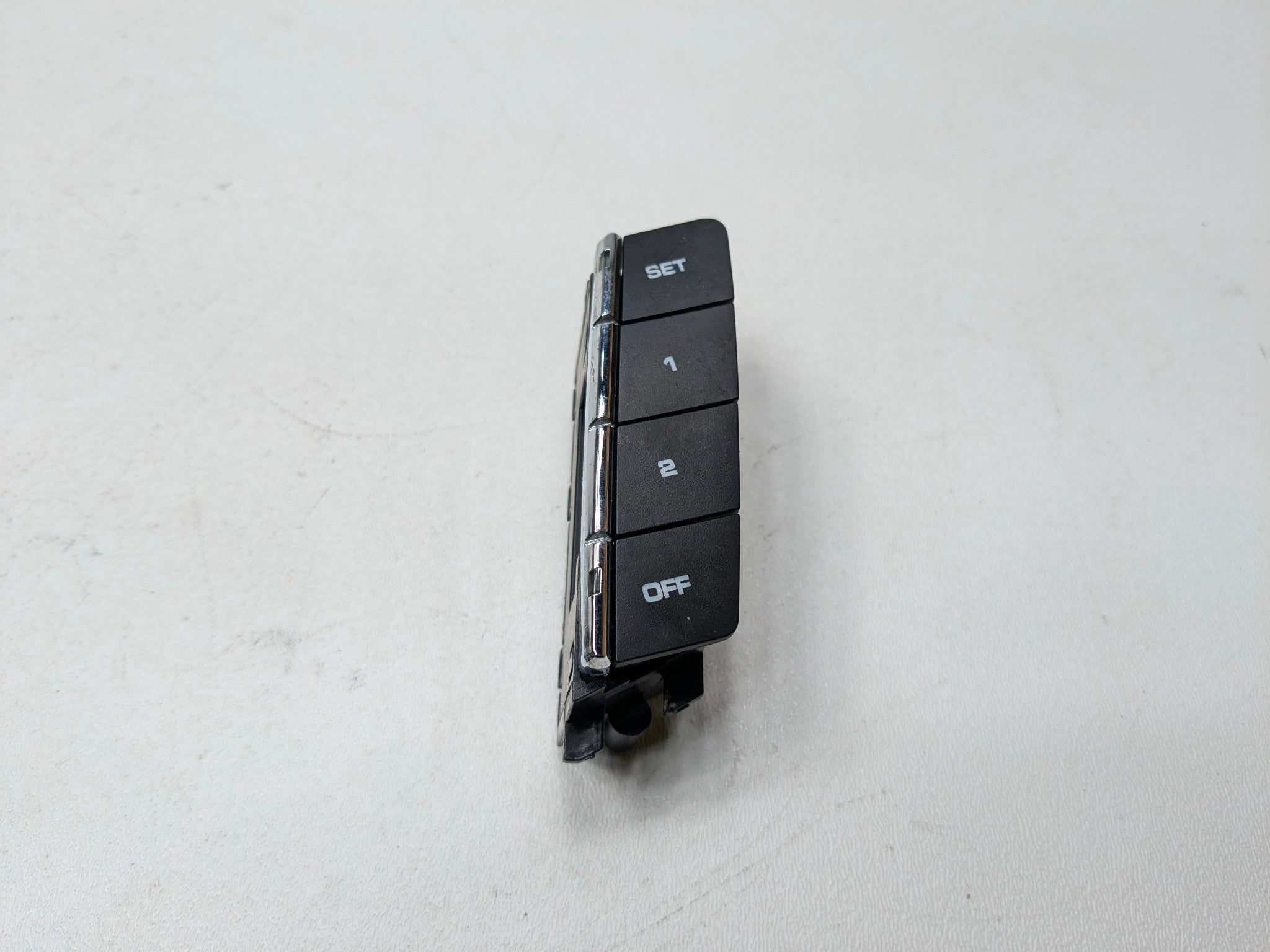 11 - 14 OEM PORSCHE CAYENNE FRONT LEFT DRIVER SIDE SEAT MEMORY CONTROL SWITCH