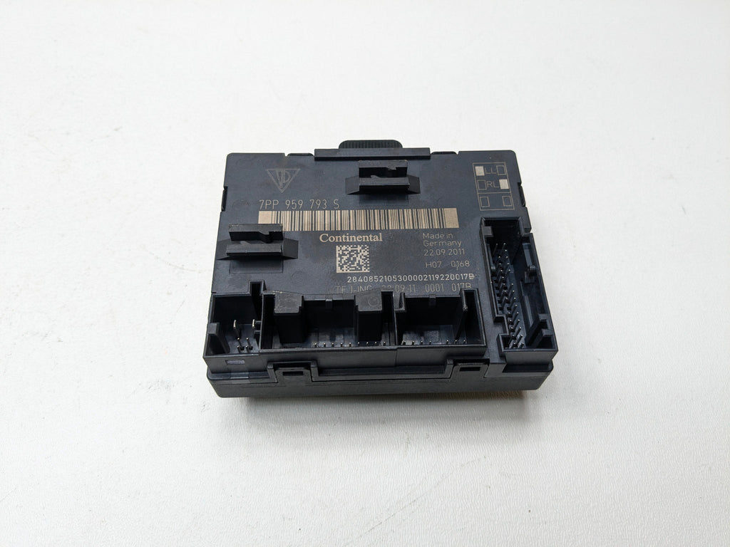 2011 - 2014 OEM PORSCHE CAYENNE FRONT LEFT DRIVER SIDE DOOR CONTROL MODULE UNIT