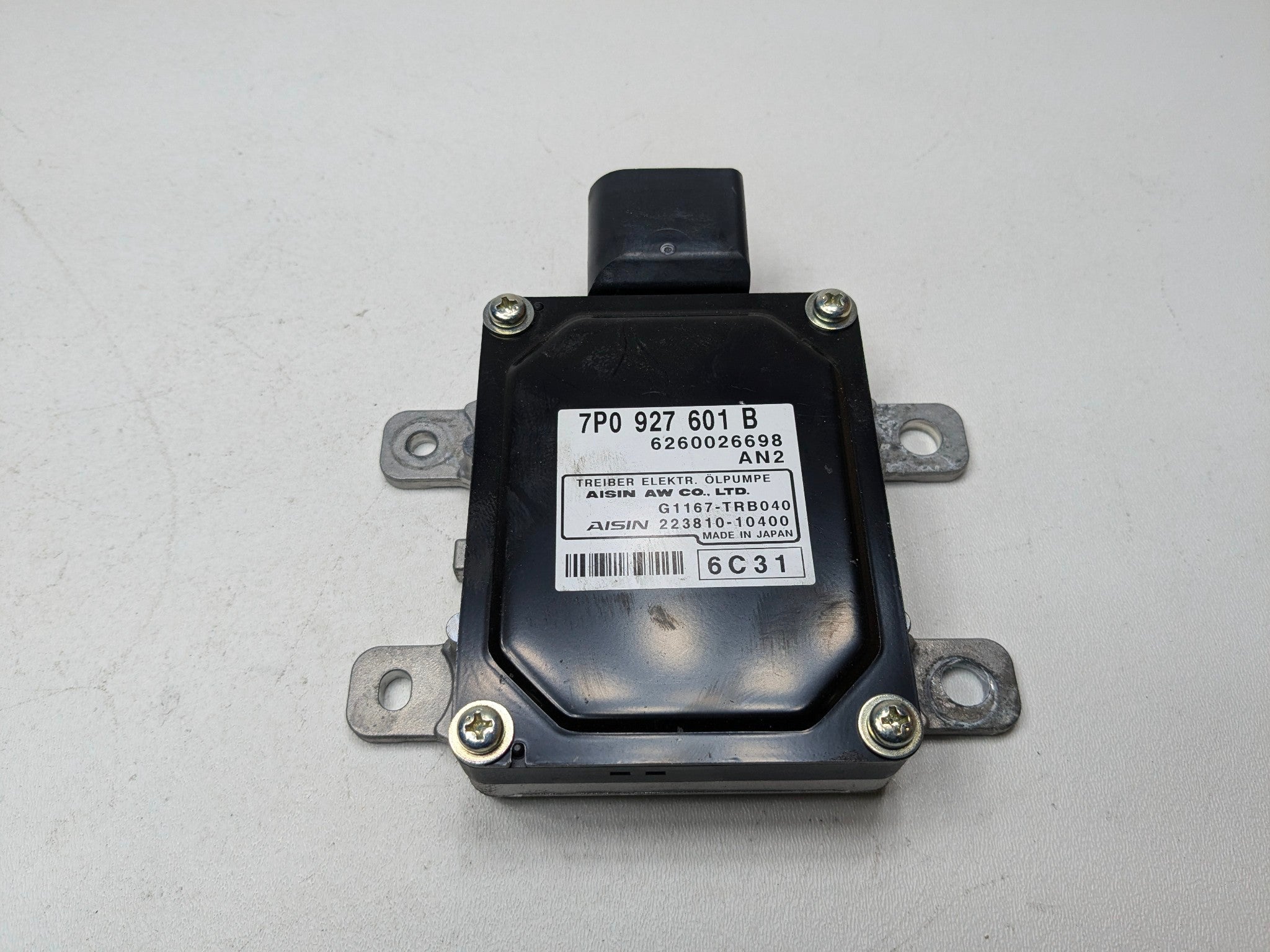 2011 - 2014 OEM PORSCHE CAYENNE TRANSMISSION OIL PUMP CONTROL MODULE UNIT
