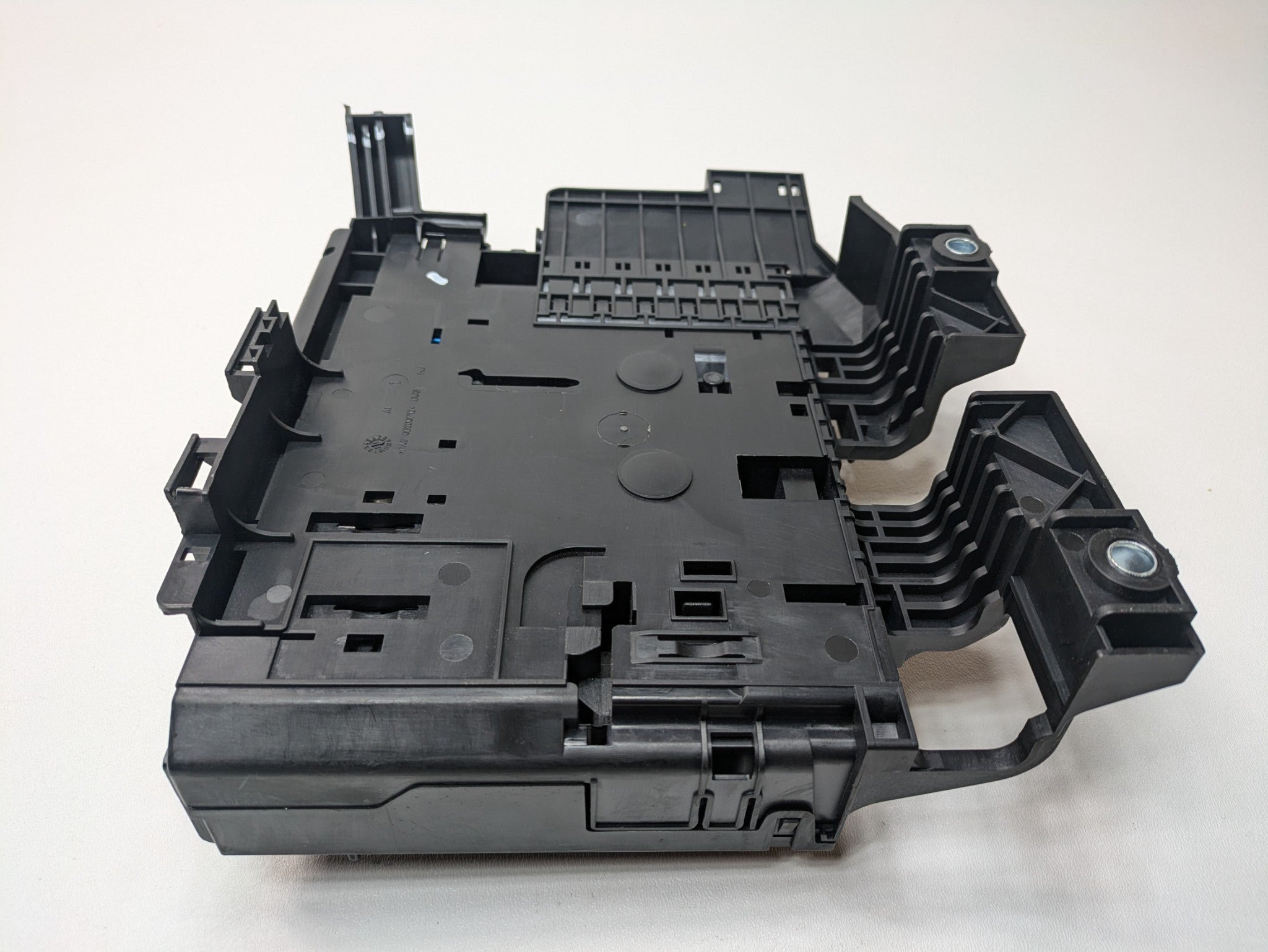 2011 - 2014 OEM PORSCHE CAYENNE ENGINE COMPARTMENT BATTERY JUNCTION FUSE BOX