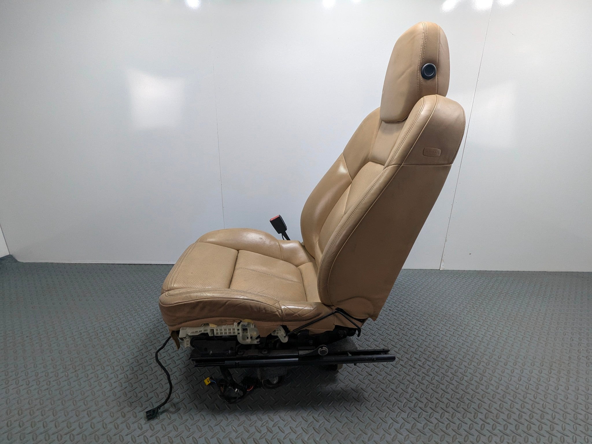 2011 - 2014 OEM PORSCHE CAYENNE FRONT LEFT DRIVER SIDE SEAT ASSEMBLY LEATHER