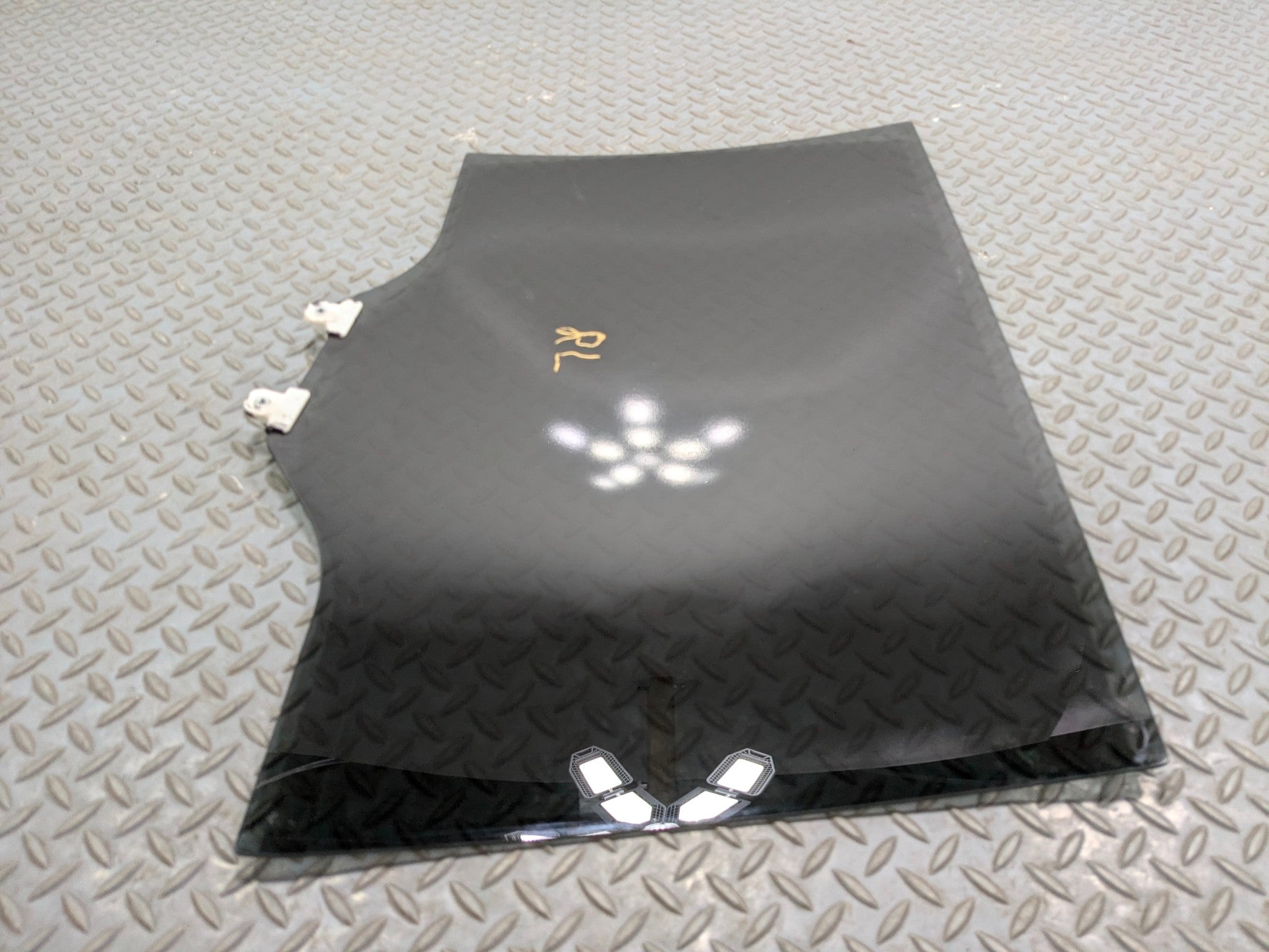 10 - 14 OEM SUBARU OUTBACK REAR LEFT SIDE DOOR WINDOW GLASS WITH PRIVACY TINT