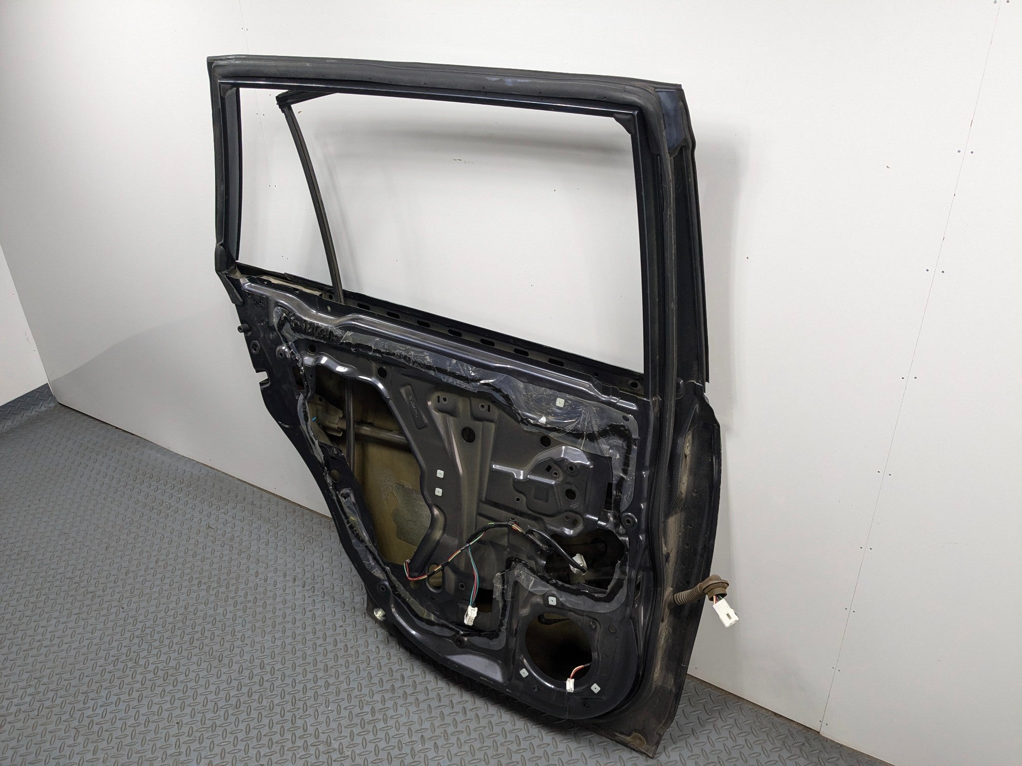 10 - 14 OEM SUBARU OUTBACK REAR LEFT SIDE DOOR SHELL PANEL AZURITE BLUE PEARL