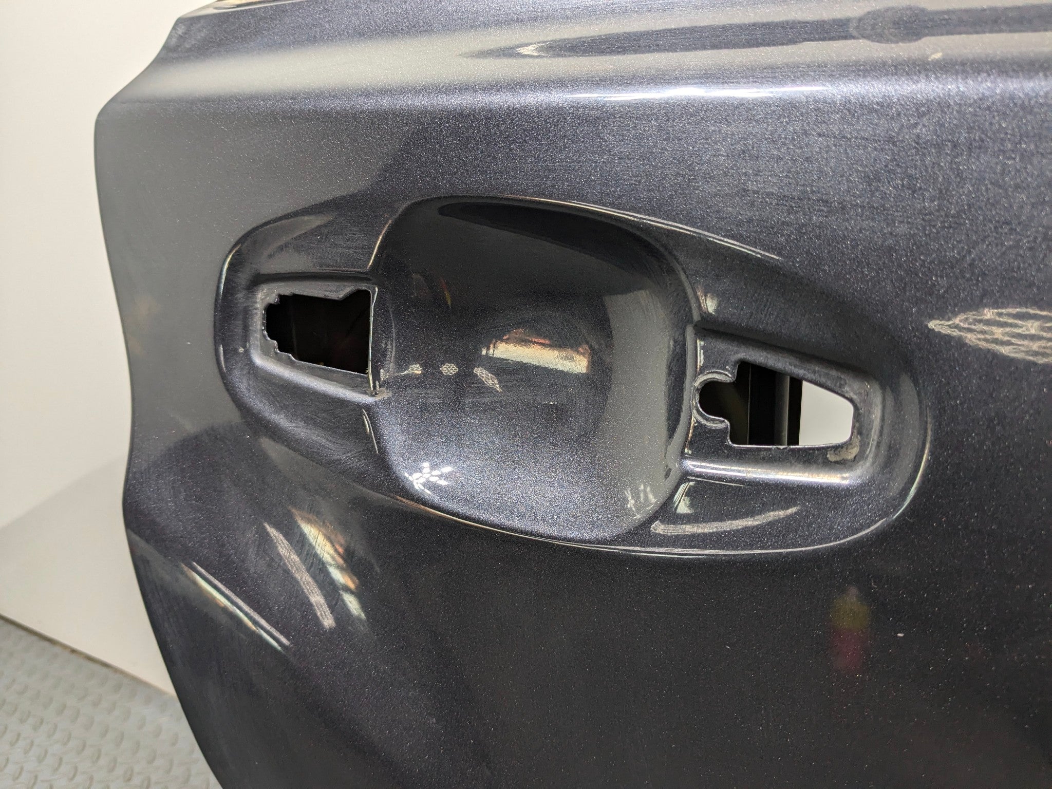 10 - 14 OEM SUBARU OUTBACK REAR RIGHT SIDE DOOR SHELL PANEL AZURITE BLUE PEARL