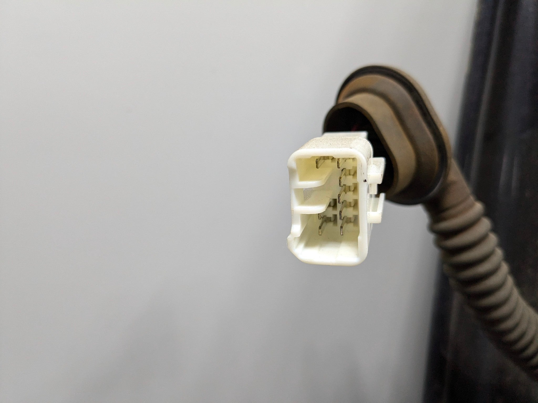 10 - 14 OEM SUBARU OUTBACK REAR RIGHT SIDE DOOR SHELL PANEL AZURITE BLUE PEARL