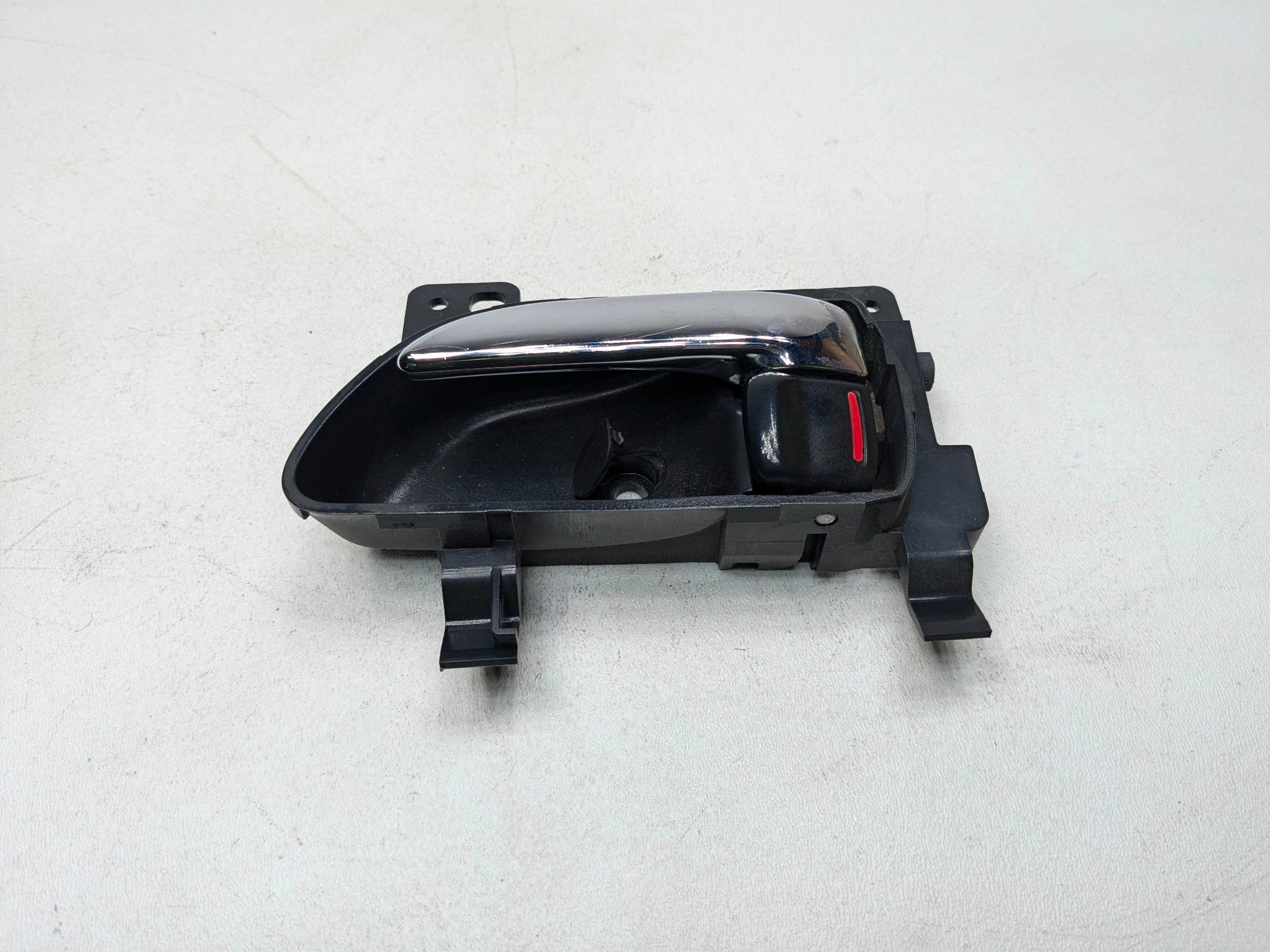 10 - 14 OEM SUBARU OUTBACK FRONT LEFT DRIVER SIDE INTERIOR DOOR RELEASE HANDLE