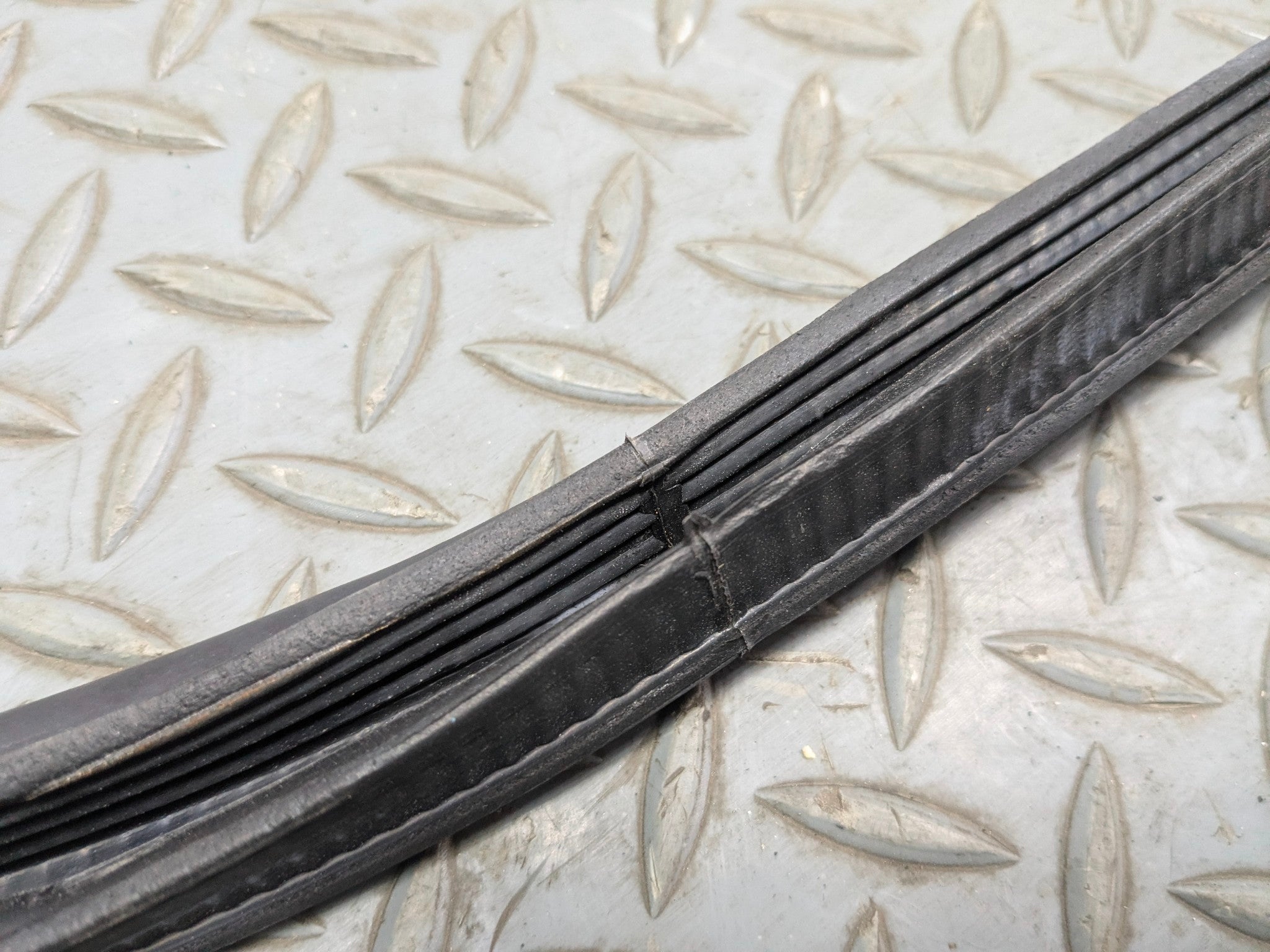 10 - 14 OEM SUBARU OUTBACK REAR LEFT DRIVER SIDE DOOR WEATHER STRIPPING RUBBER