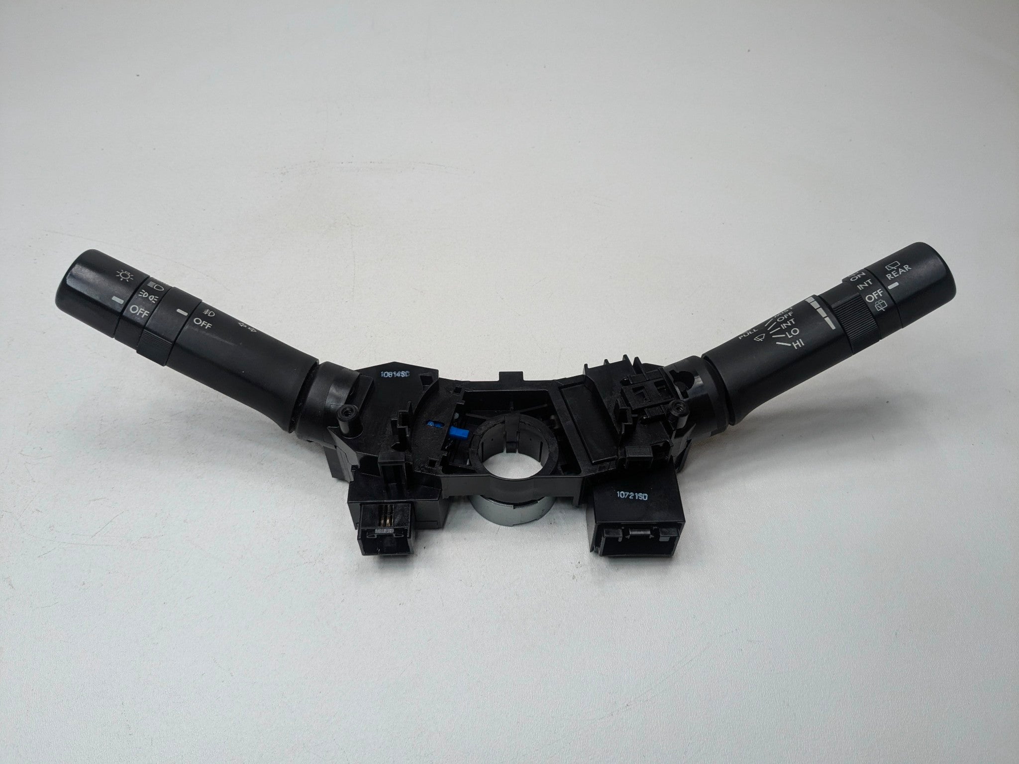 10 - 14 OEM SUBARU OUTBACK STEERING COLUMN TURN SIGNAL WIPER COMBINATION SWITCH