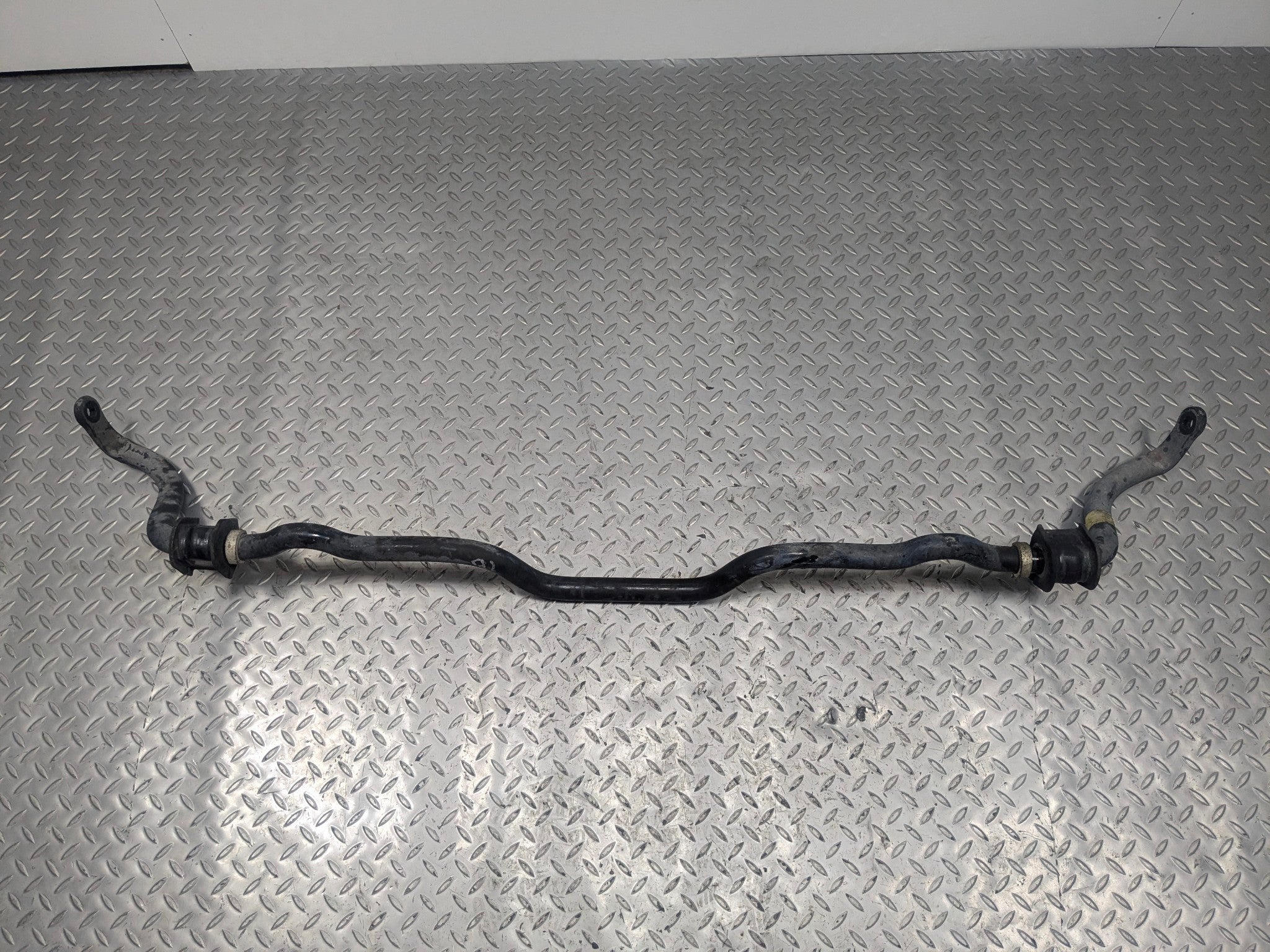 10 - 14 OEM SUBARU OUTBACK FRONT SUSPENSION STABILIZER BAR ANTI ROLL ROD 2.5L